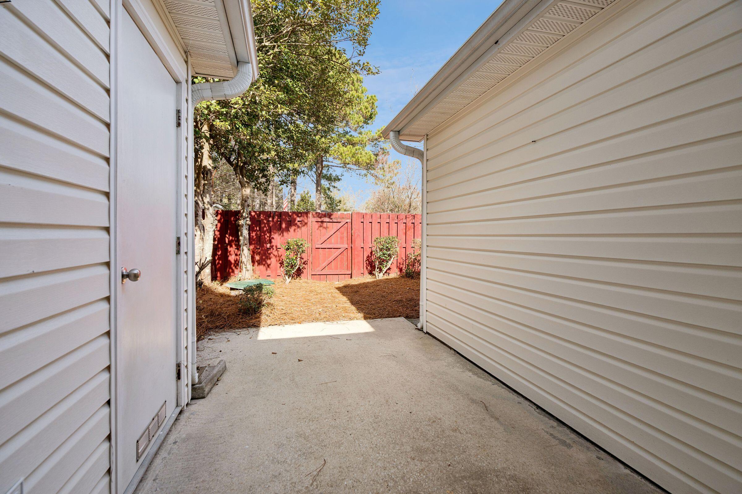 1442 Amanda Park Lane