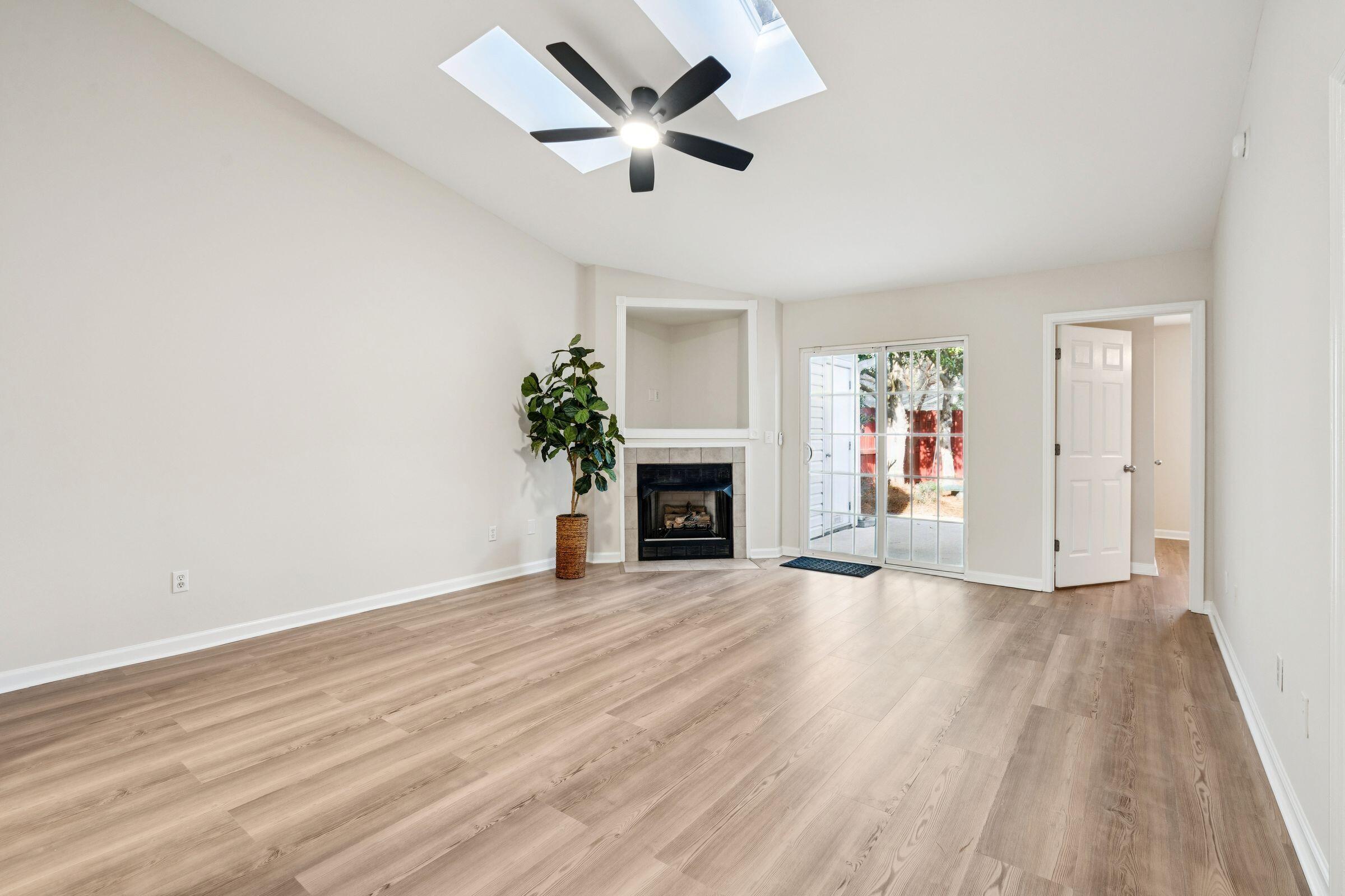 1442 Amanda Park Lane