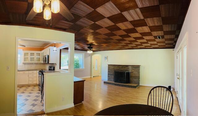 837 Mellichamp Drive