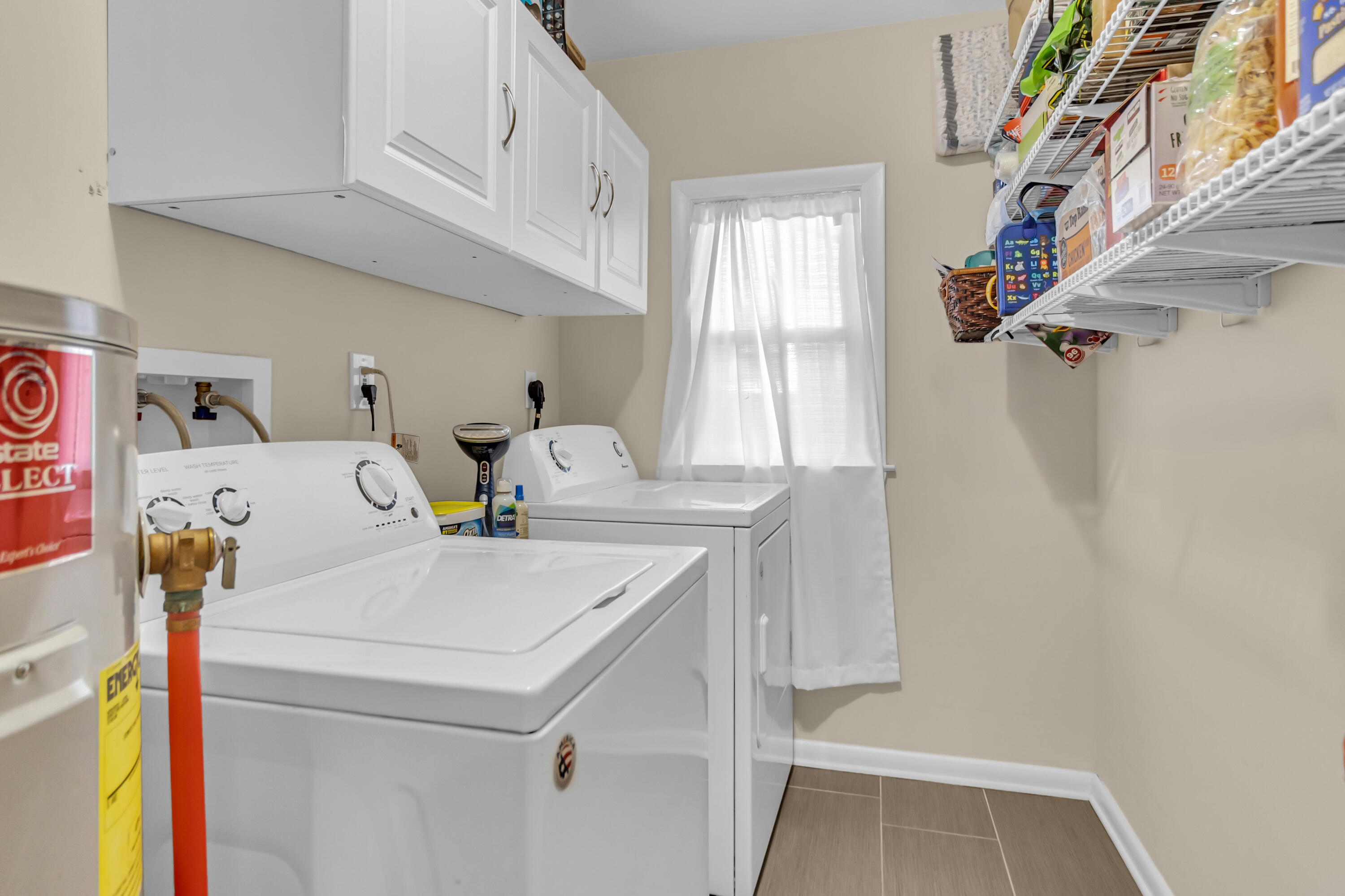 655 Wantoot Boulevard