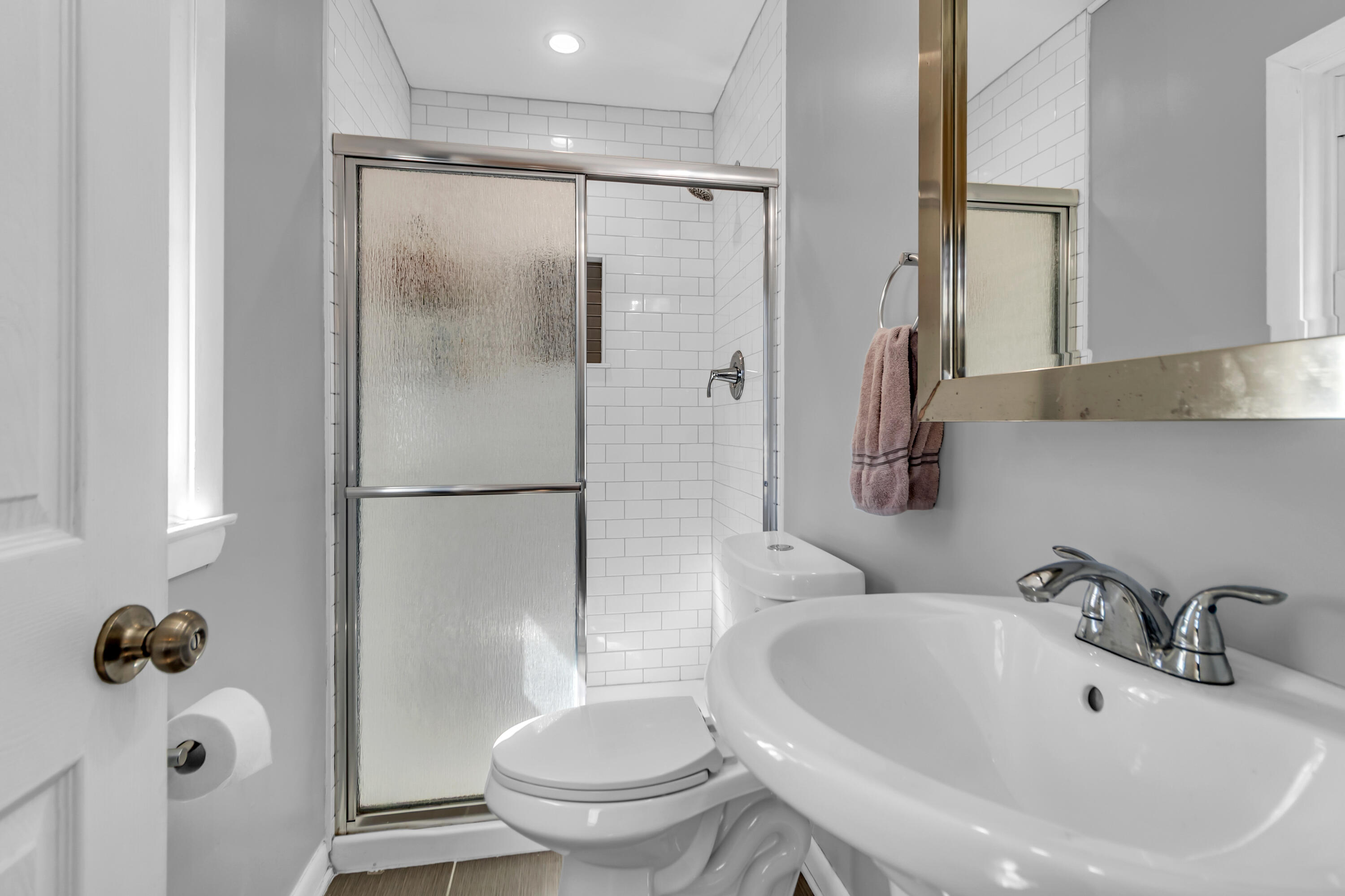 655 Wantoot Boulevard