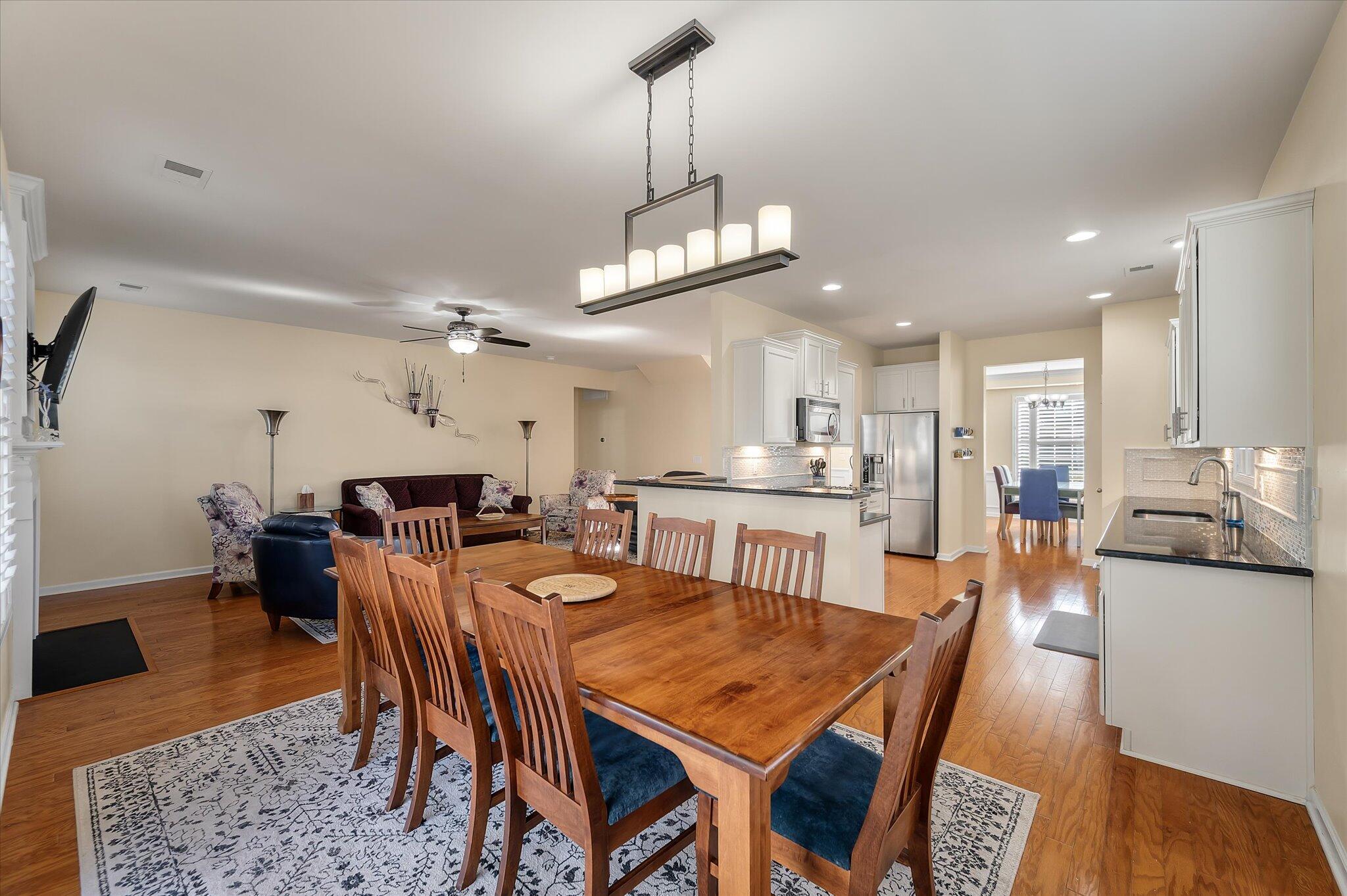 2258 Show Basket Way