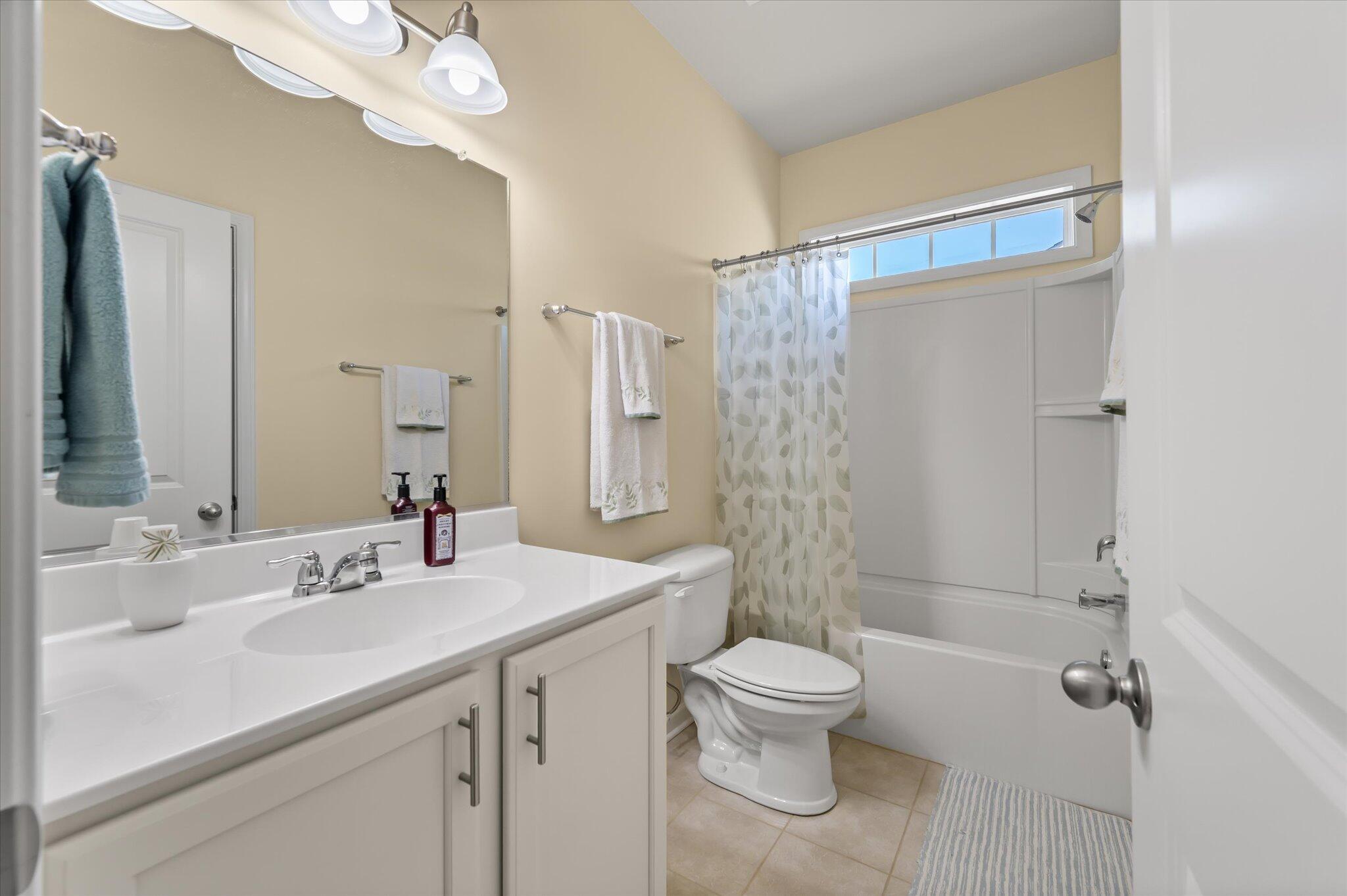 2258 Show Basket Way