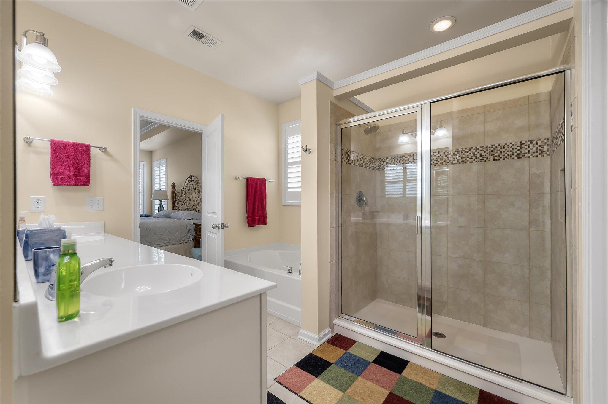 2258 Show Basket Way