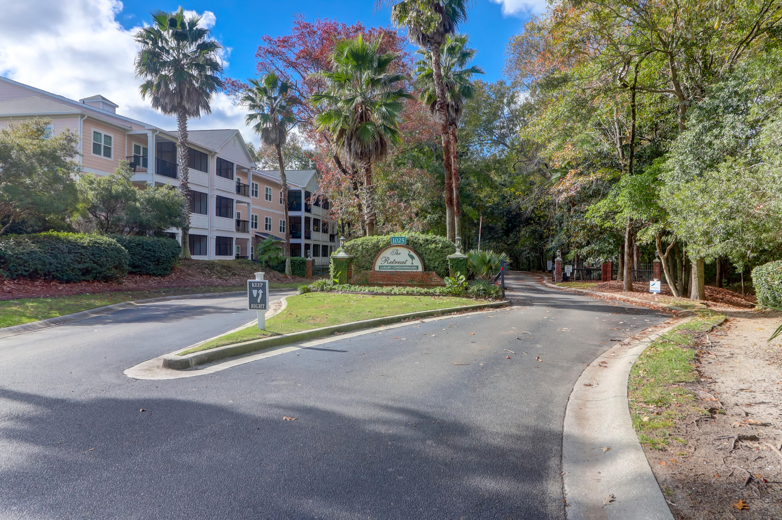 1025 Riverland Woods Place # 513