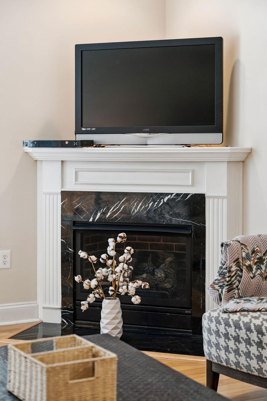 1025 Riverland Woods Place # 513