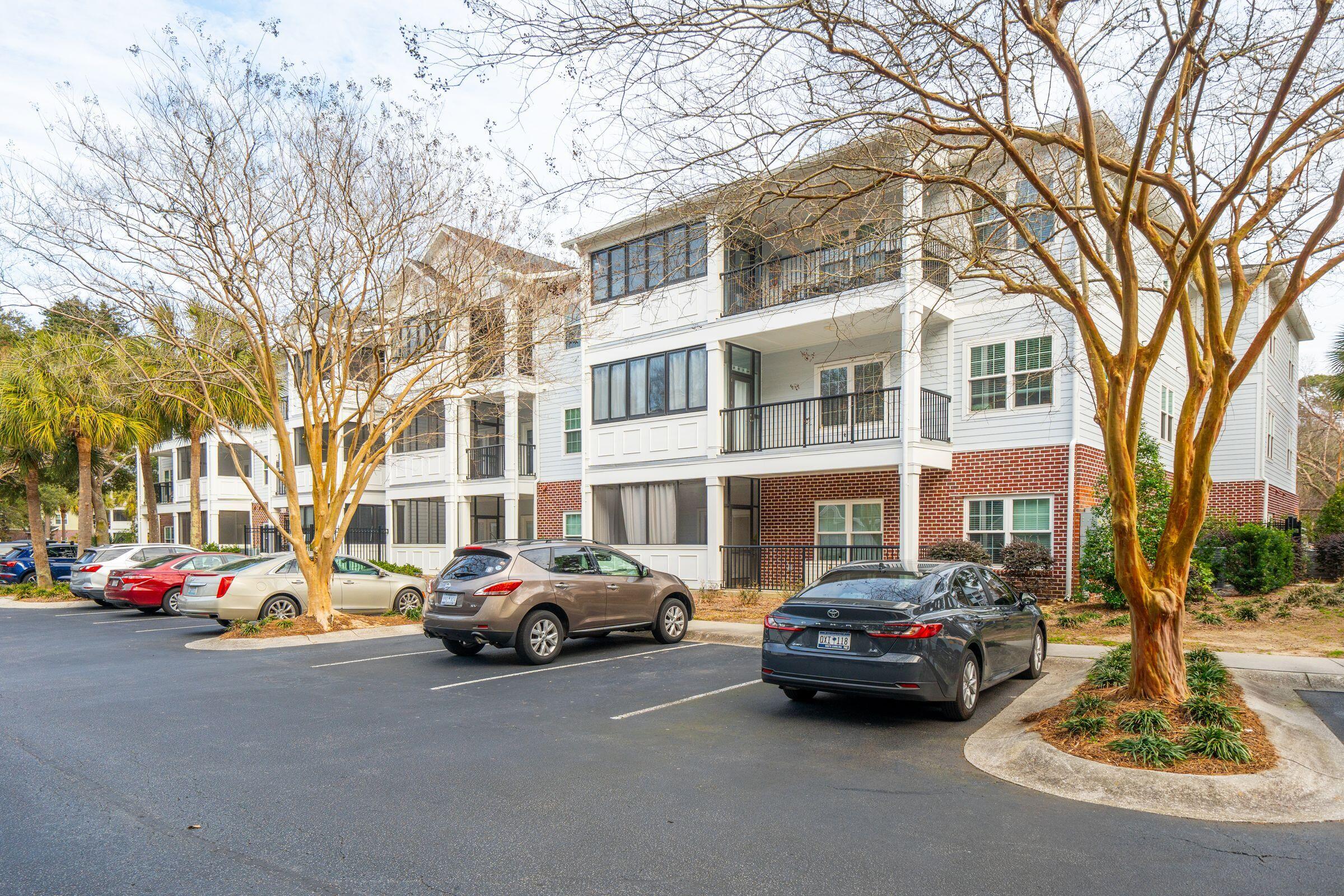 1025 Riverland Woods Place # 513