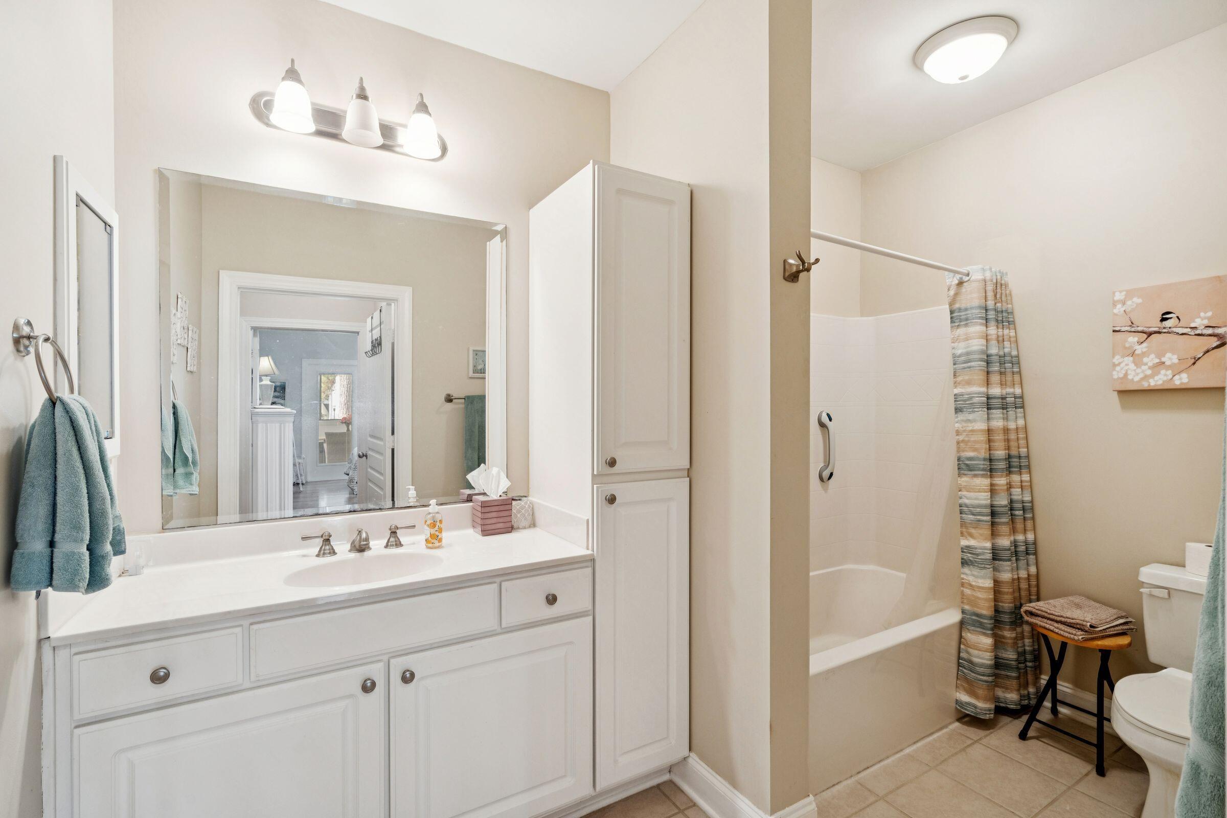 1025 Riverland Woods Place # 513