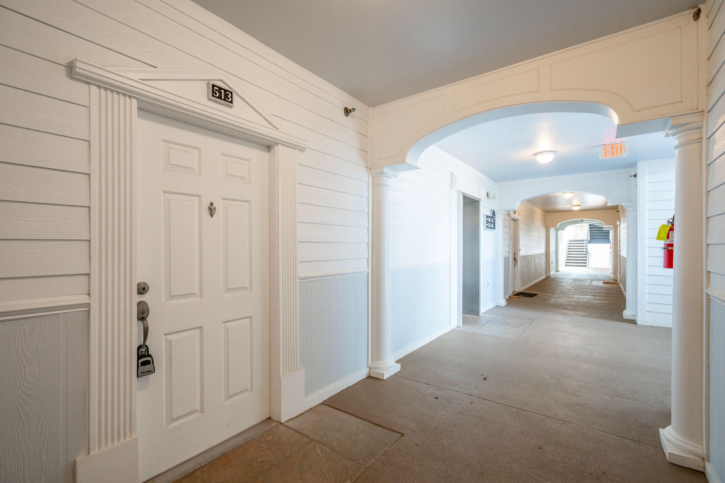 1025 Riverland Woods Place # 513