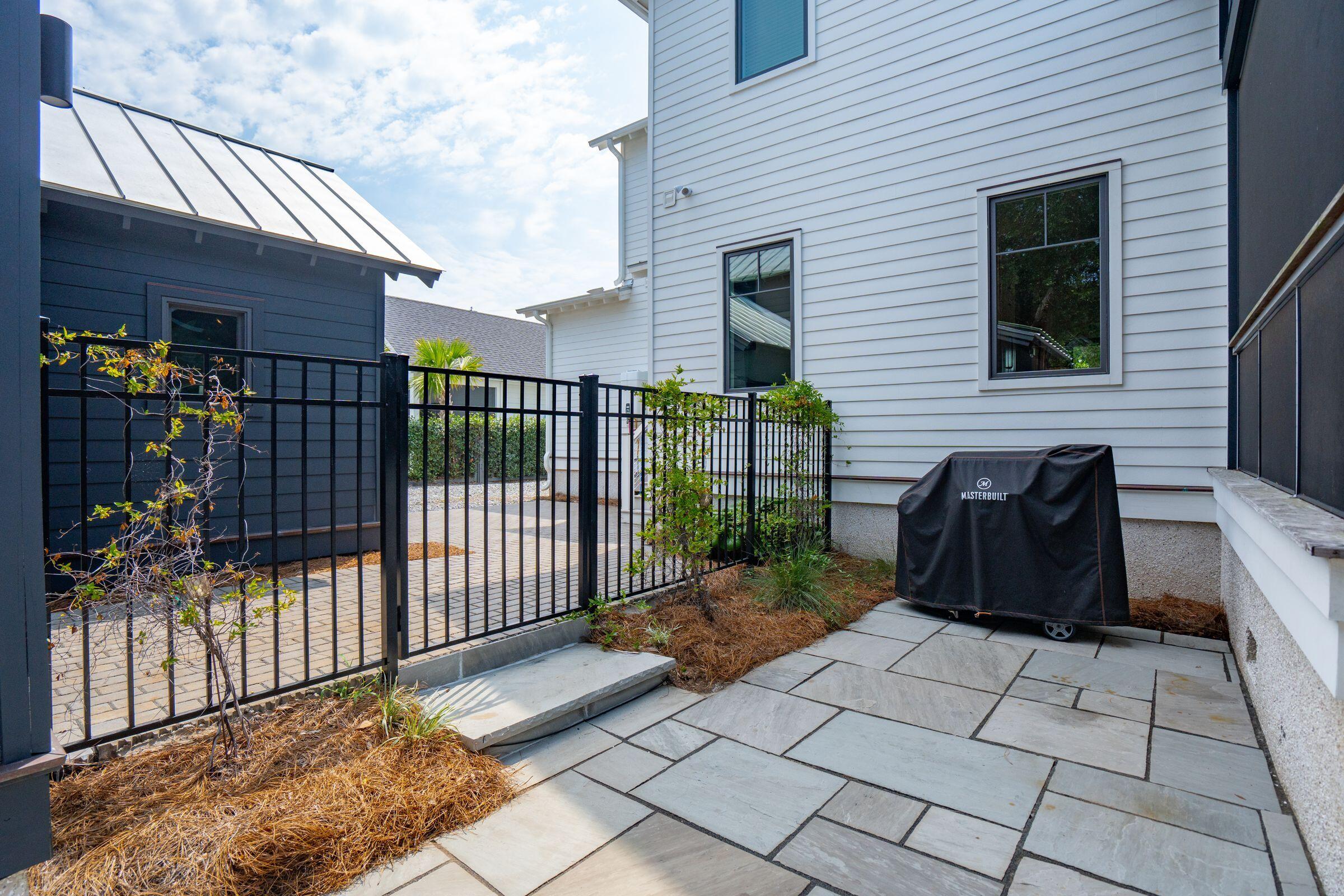 208 Mccormick Street