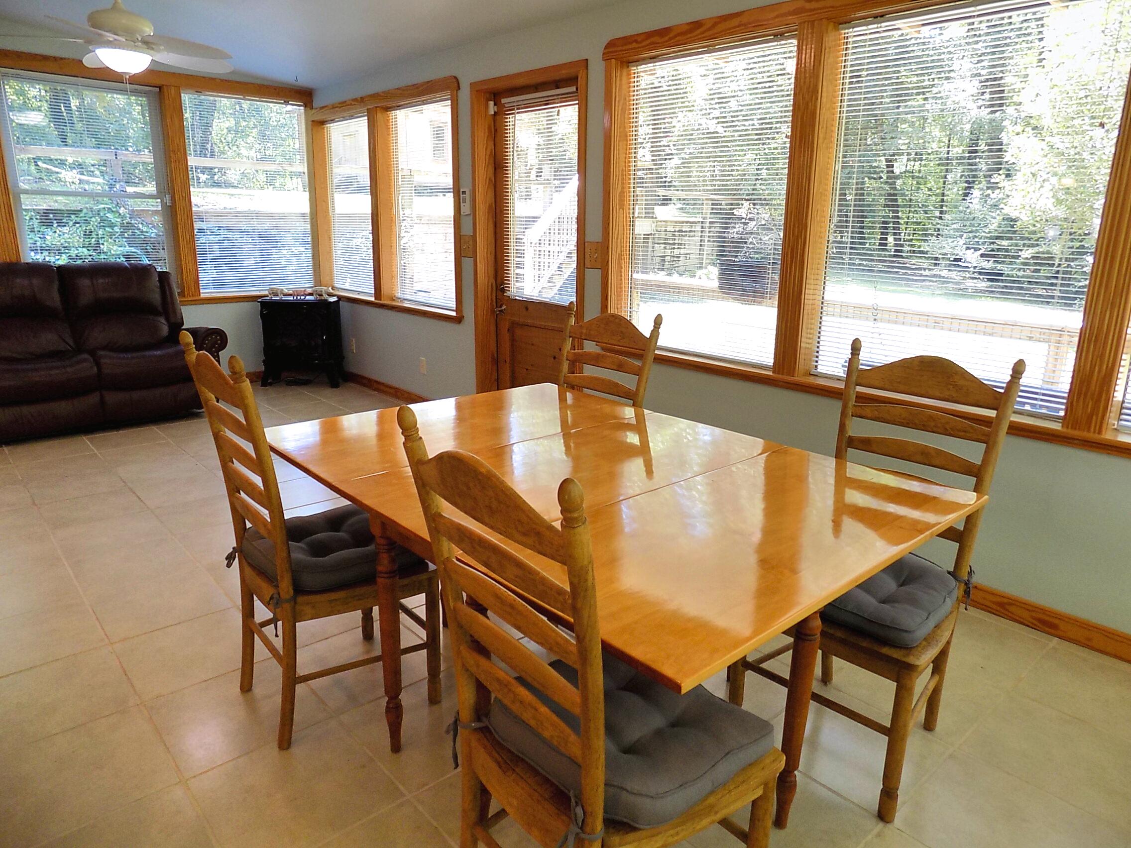 6370 Shilelagh Oaks Parkway