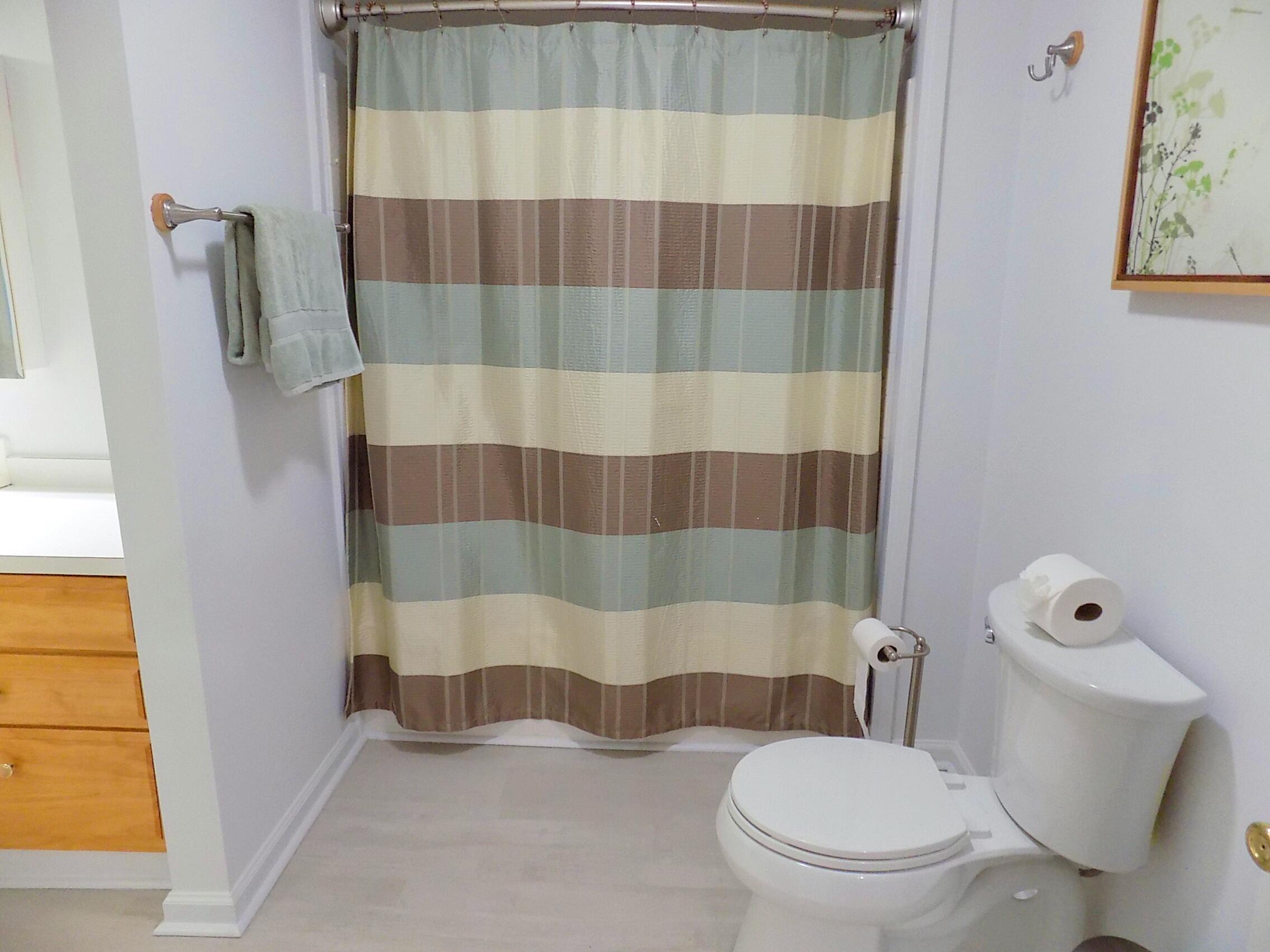 6370 Shilelagh Oaks Parkway