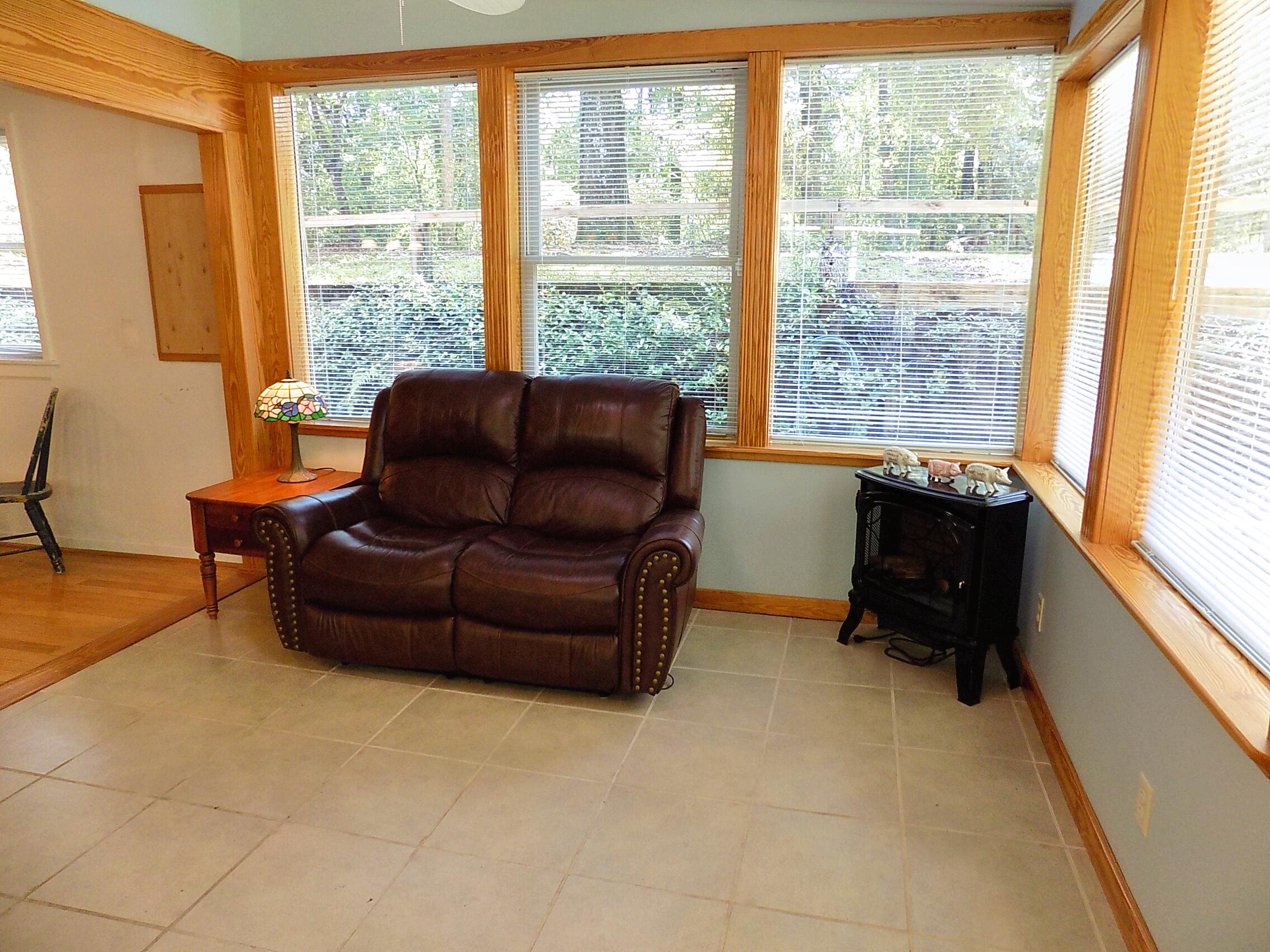 6370 Shilelagh Oaks Parkway