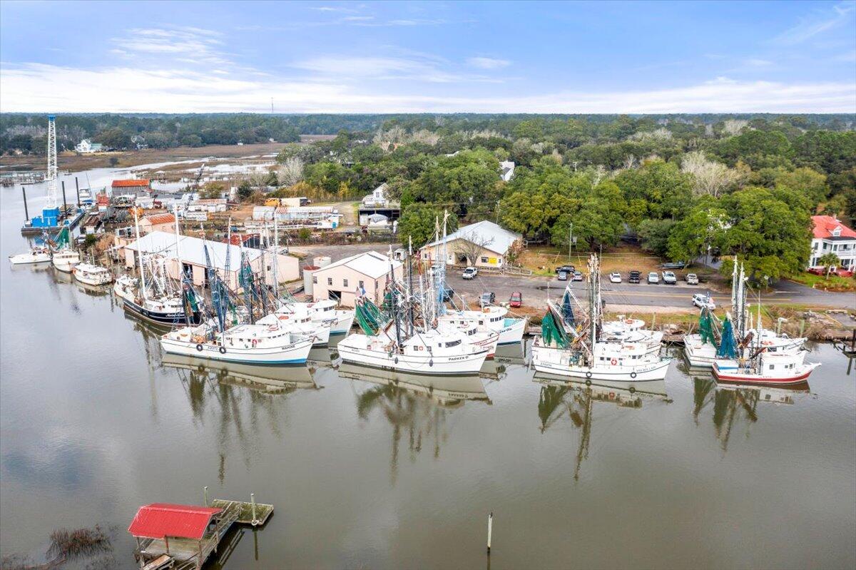 336 Drayton Street, McClellanville