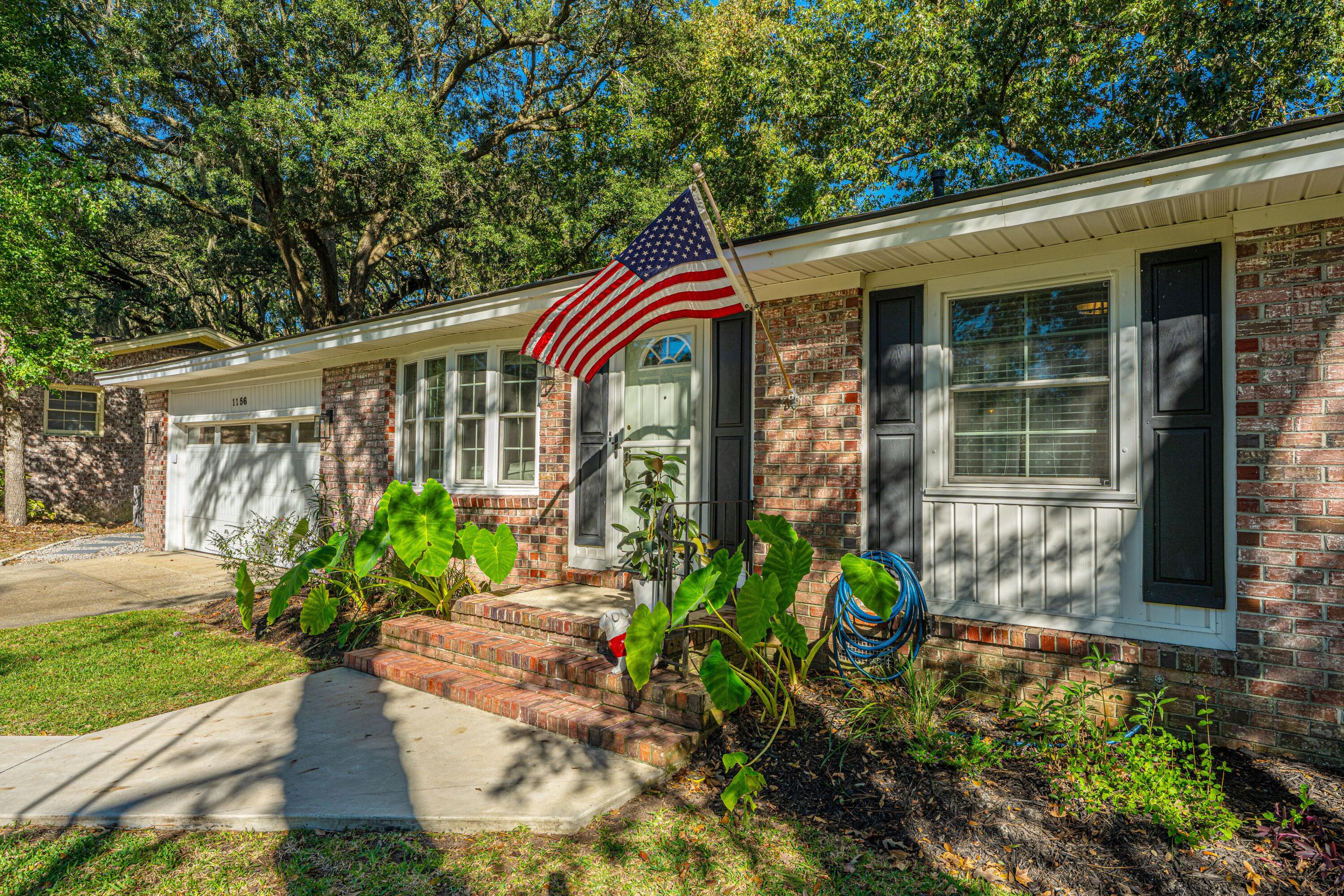 1156 Pittsford Circle