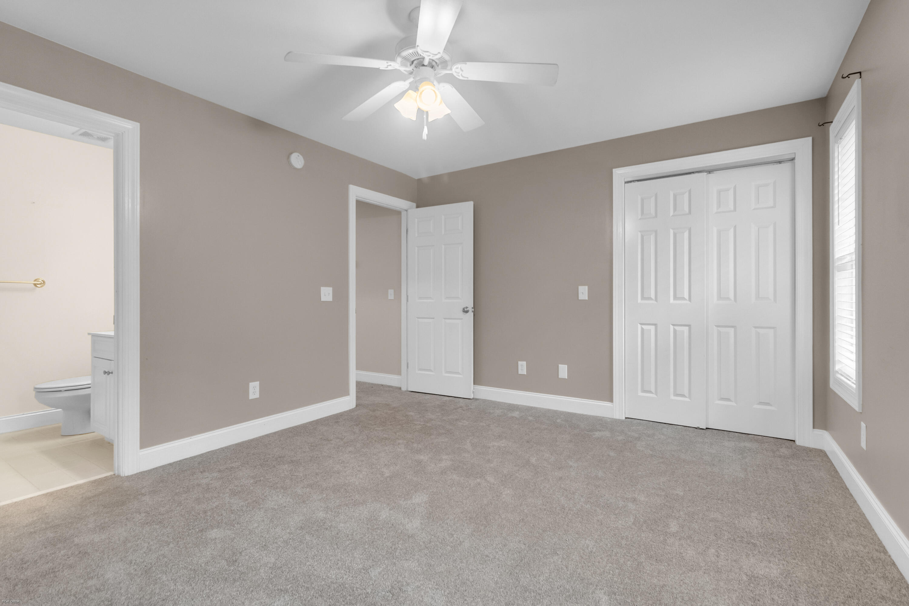 4008 Radcliffe Place Drive # 5 Unit: M-5