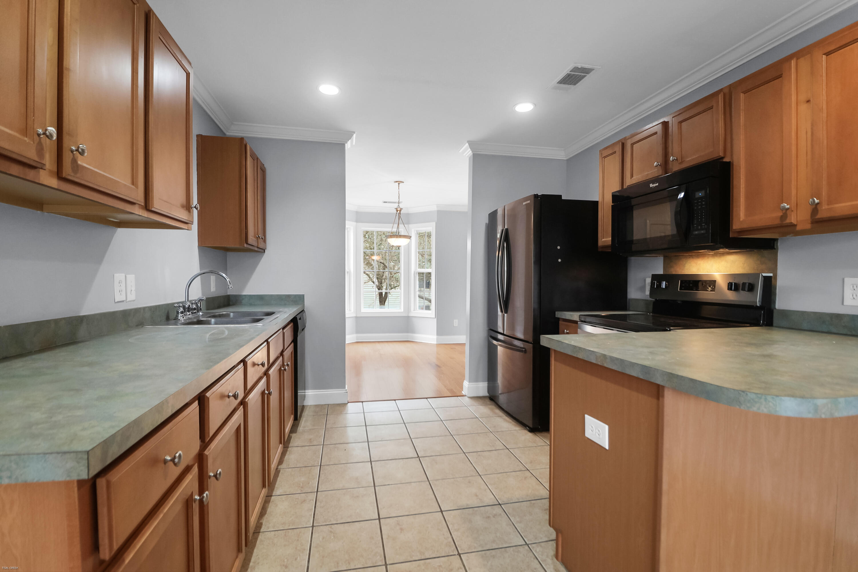 4008 Radcliffe Place Drive # 5 Unit: M-5