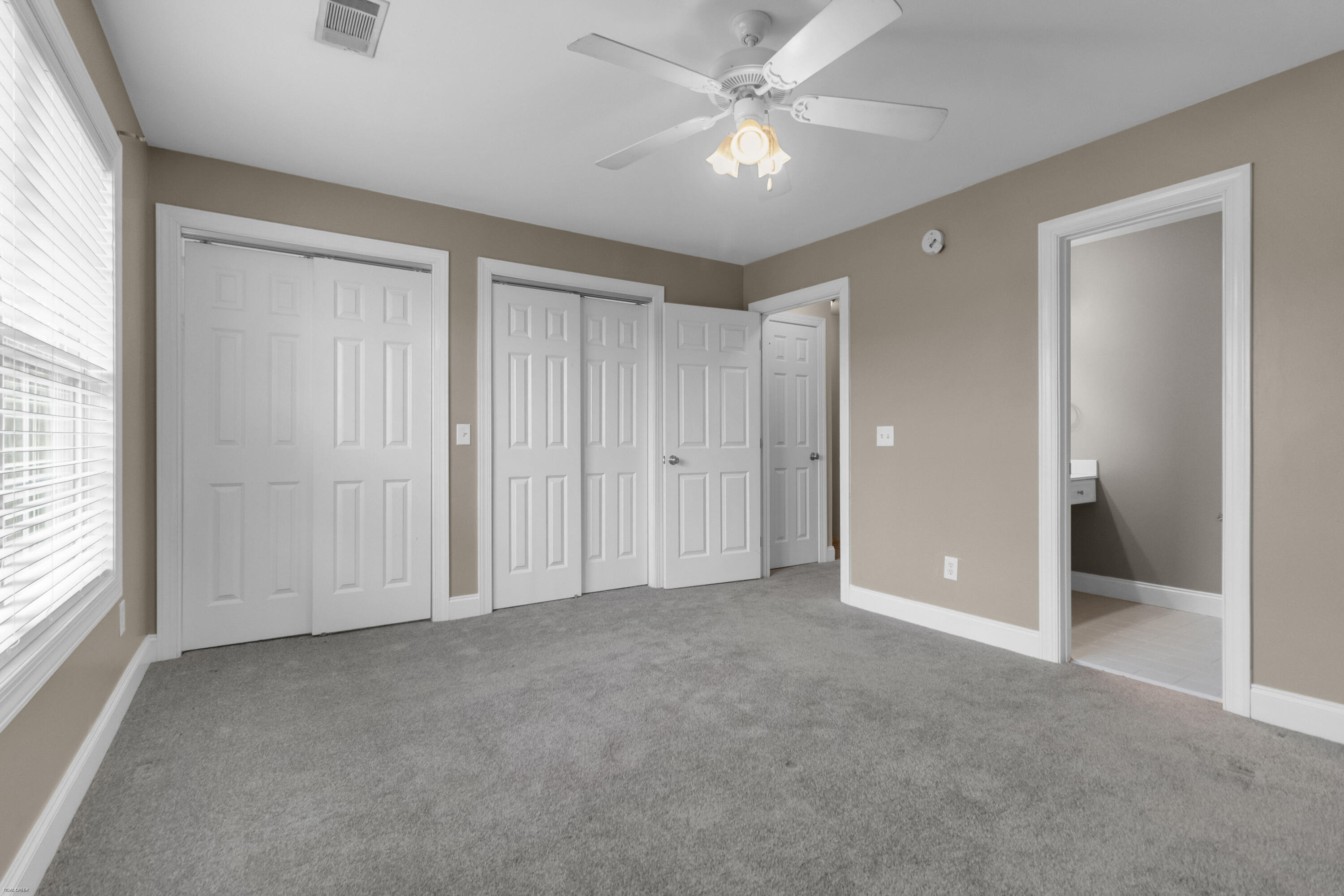 4008 Radcliffe Place Drive # 5 Unit: M-5