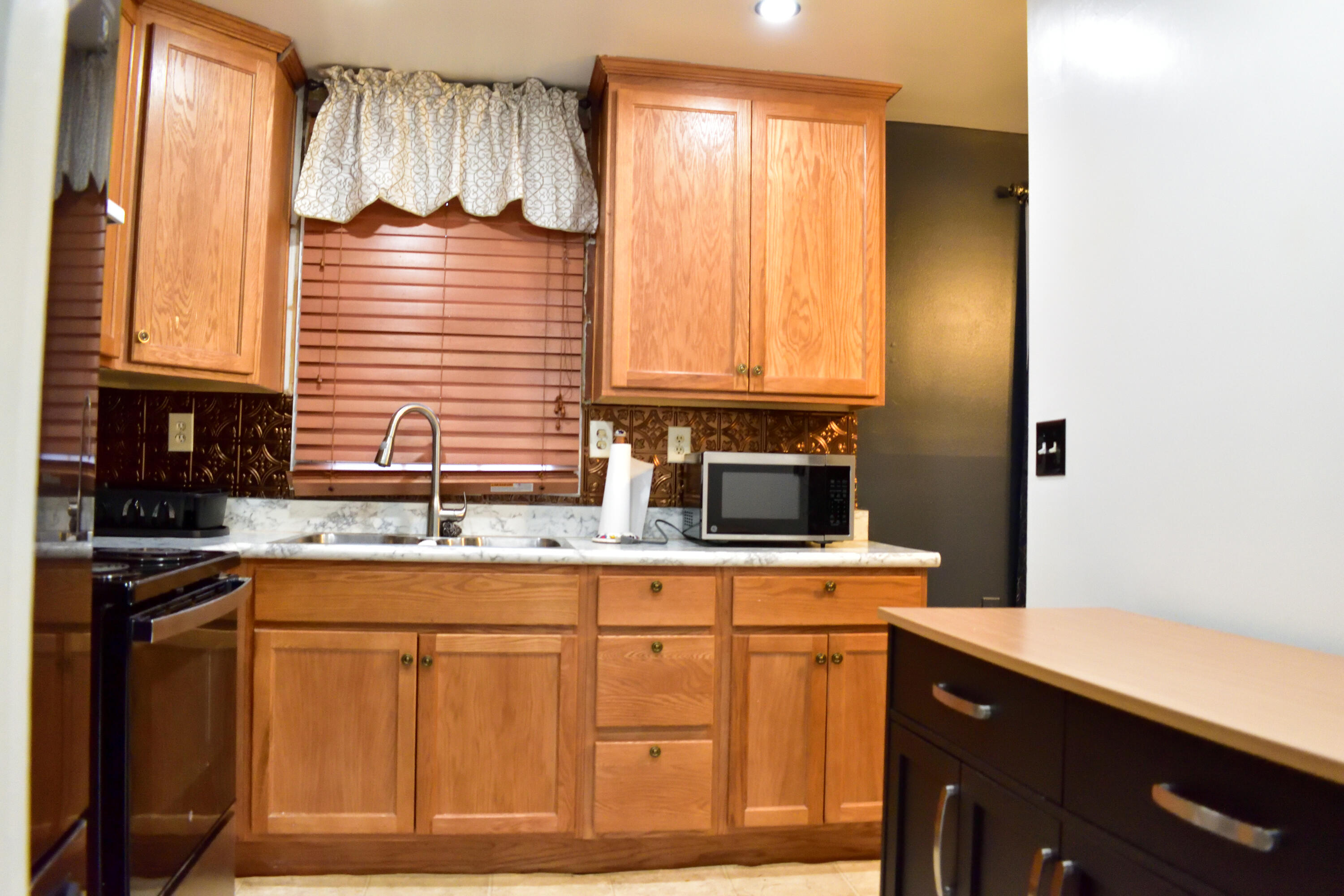 1846 Hazelwood Drive