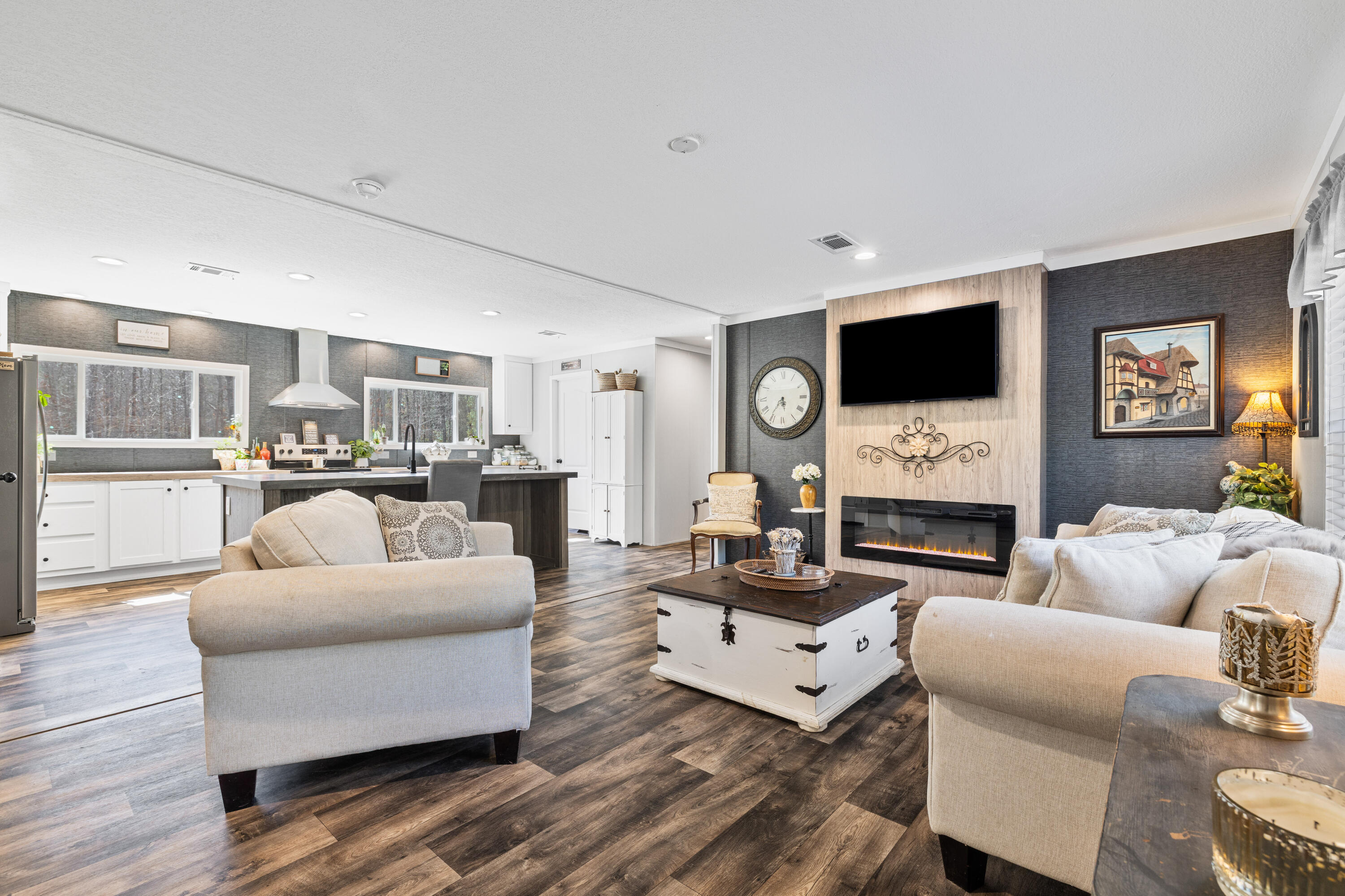 371 Rhode Drive