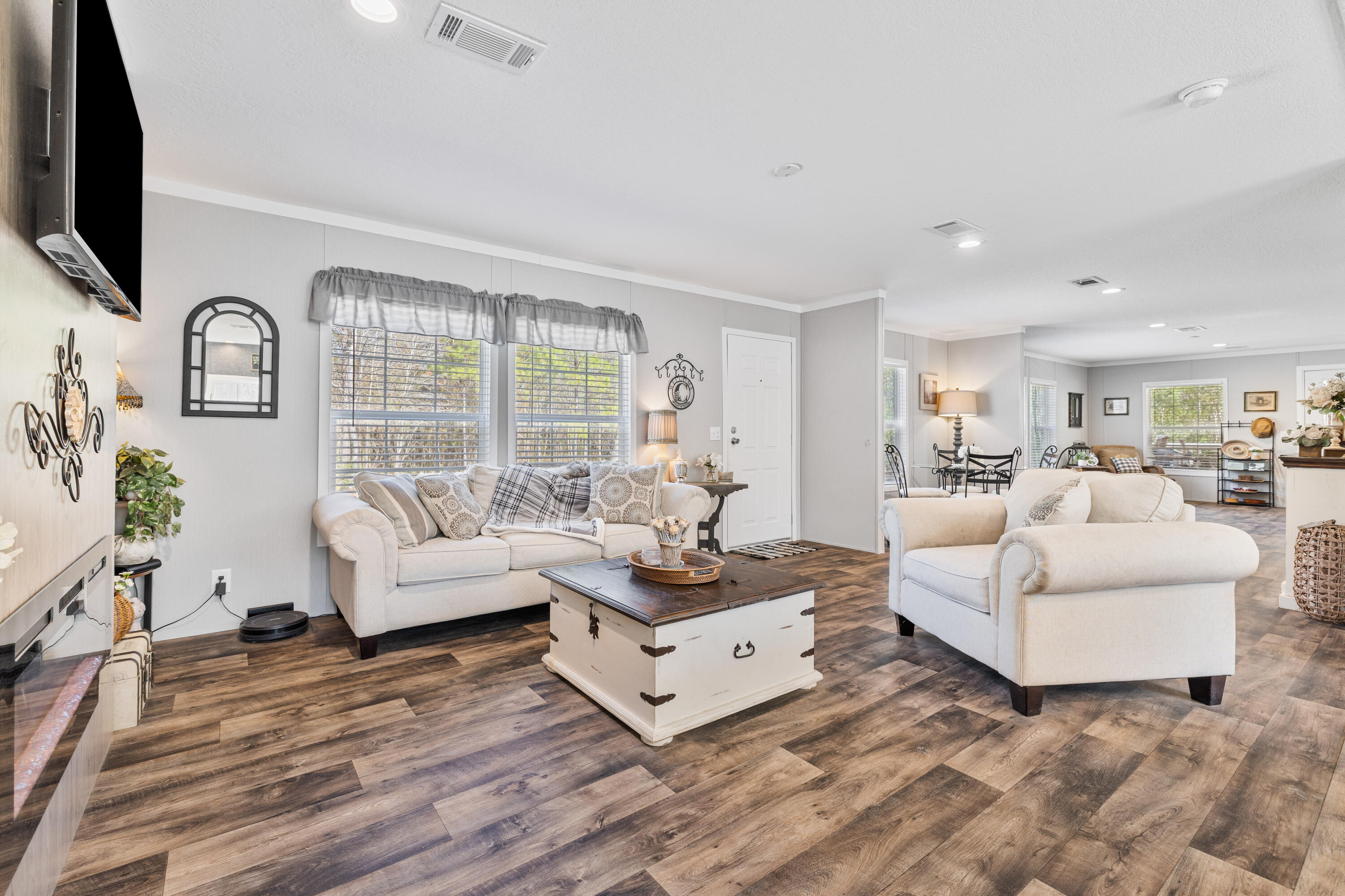 371 Rhode Drive