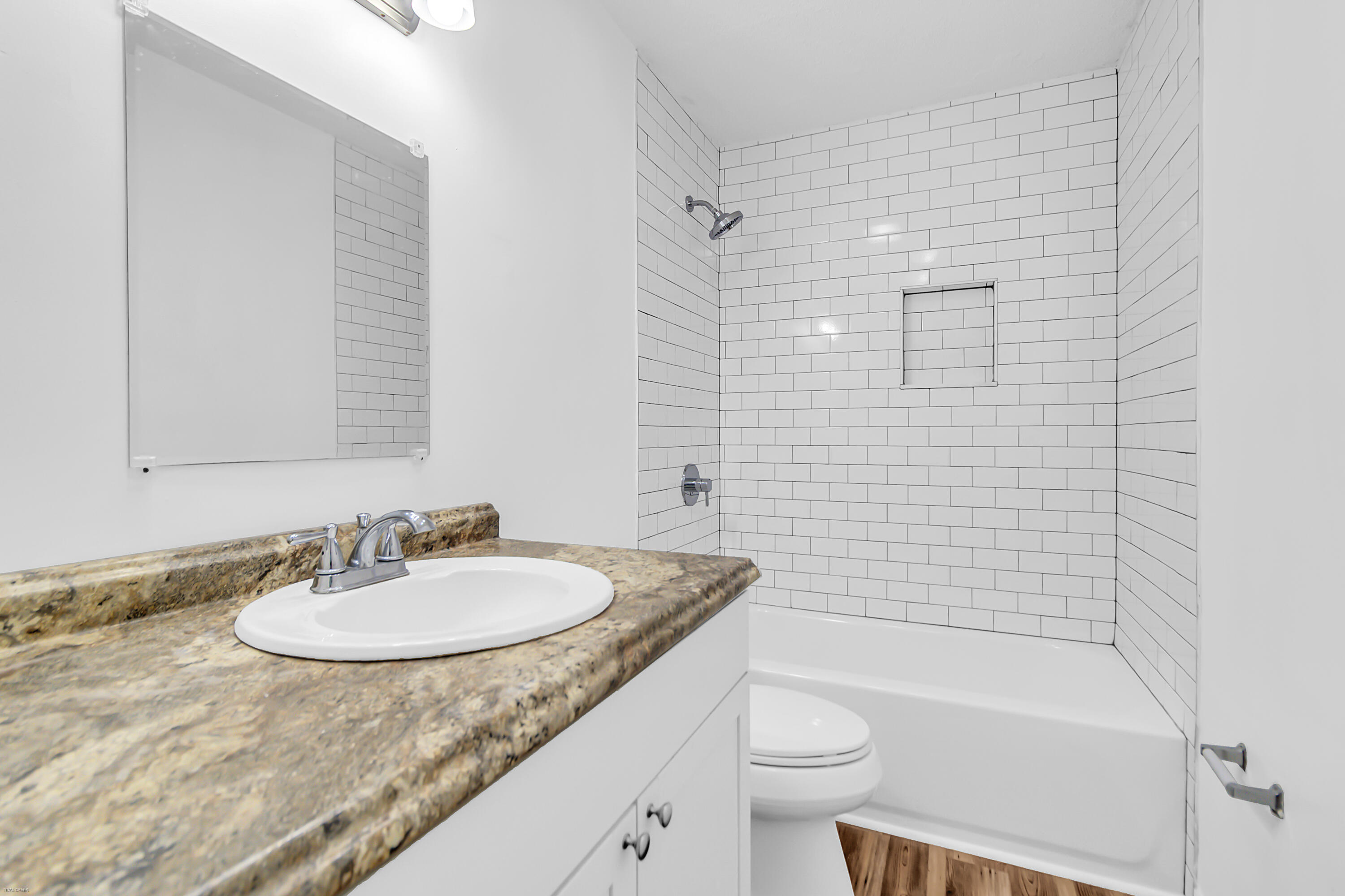 1543 Theresa Drive # B Unit: A And B