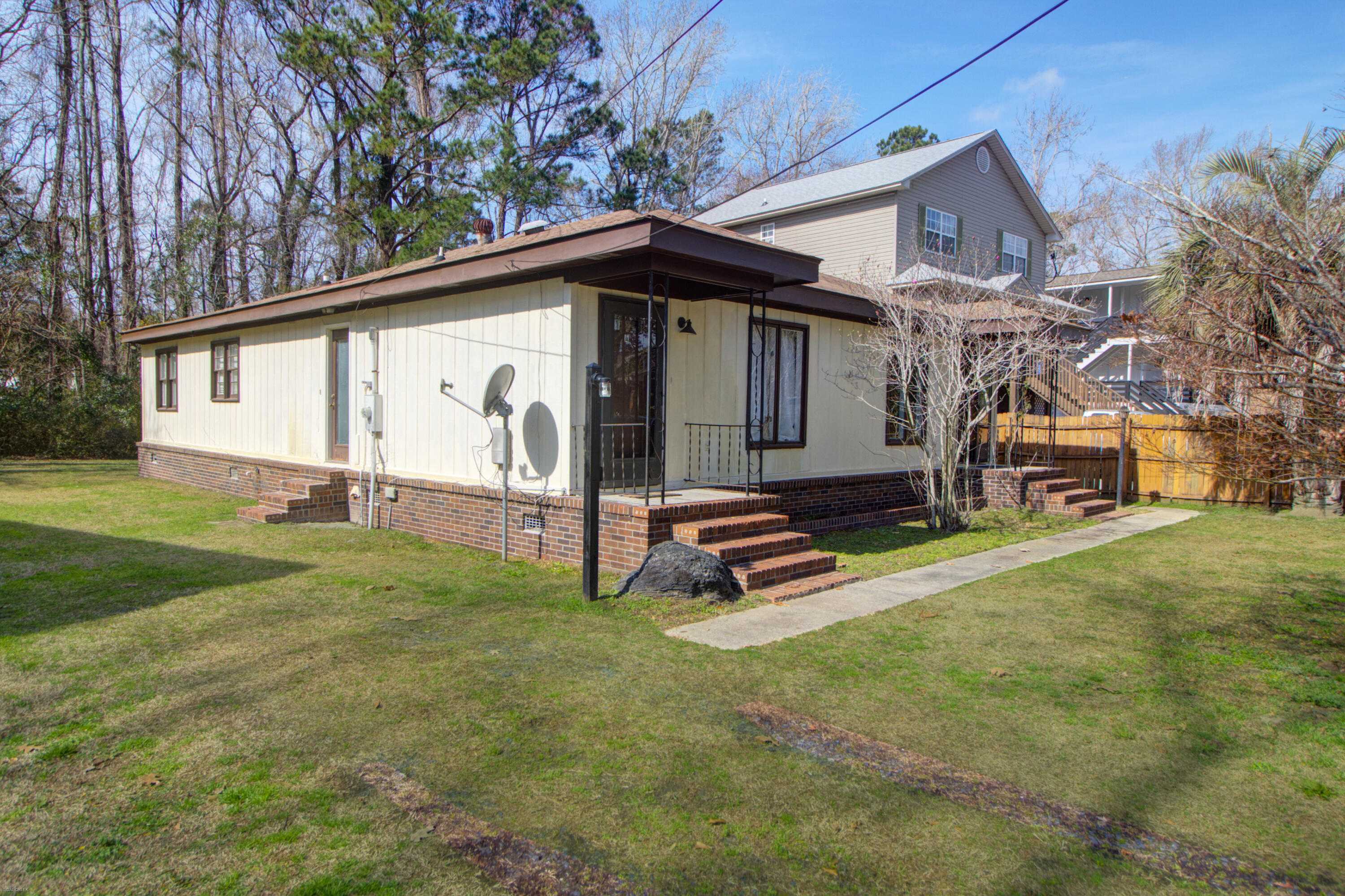 1543 Theresa Drive # B Unit: A And B