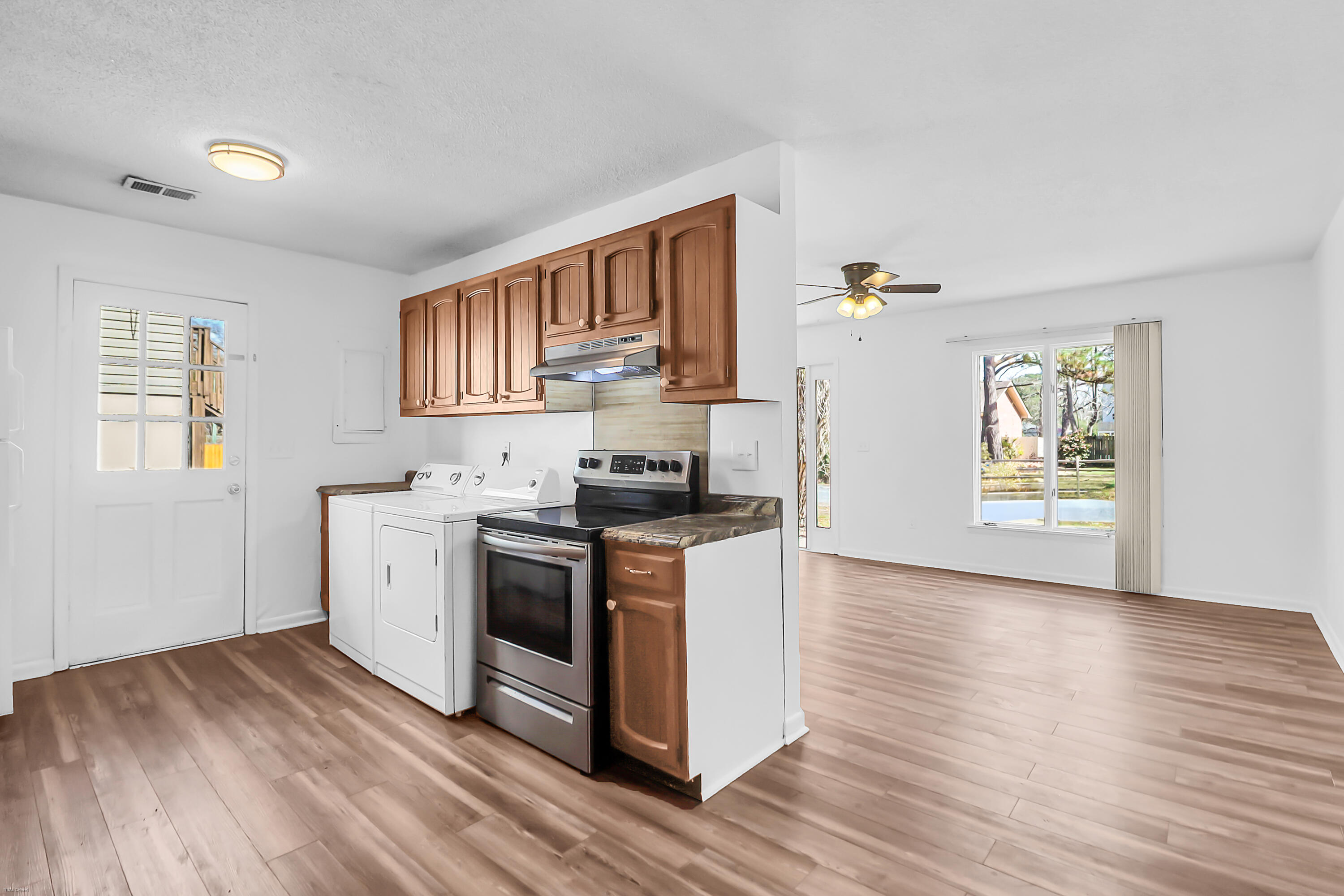 1543 Theresa Drive # B Unit: A And B