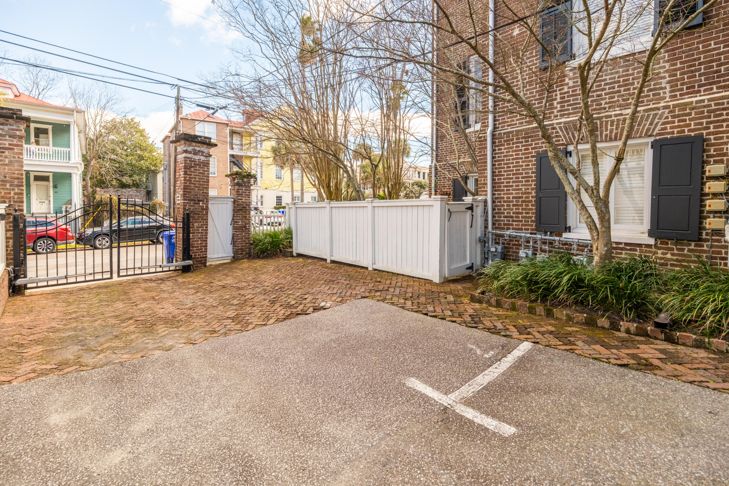 214 Calhoun Street # 7