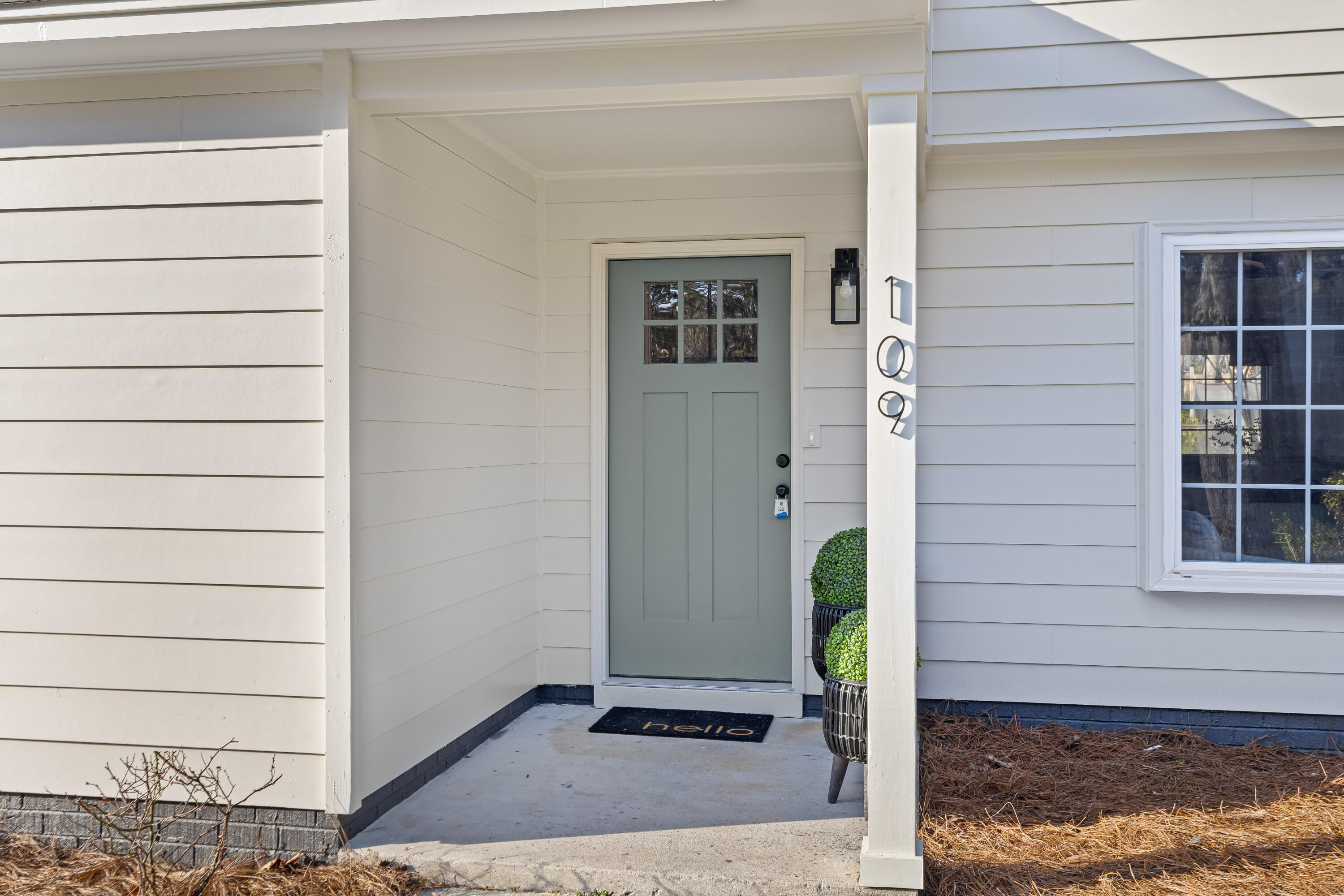 109 Woodthrush Road