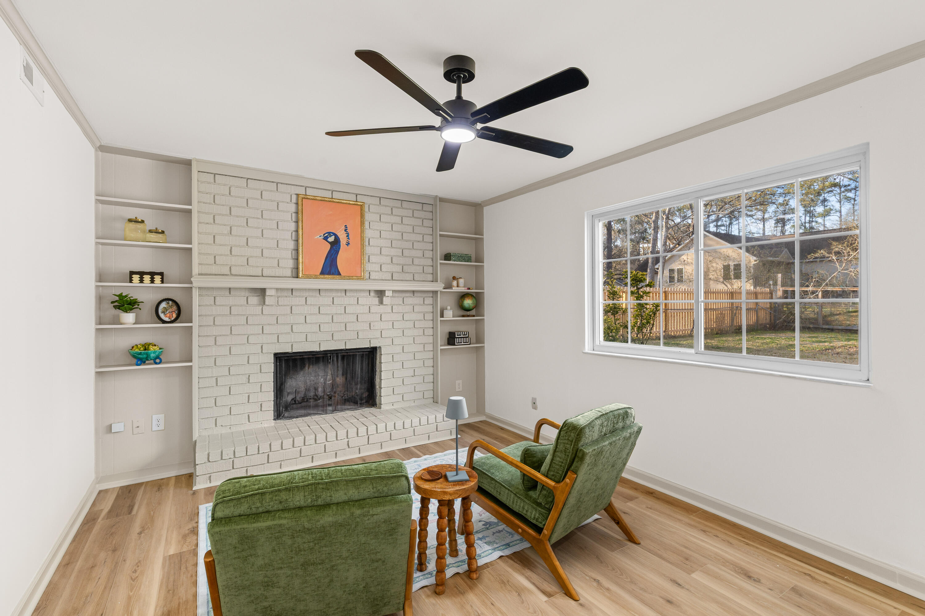 109 Woodthrush Road