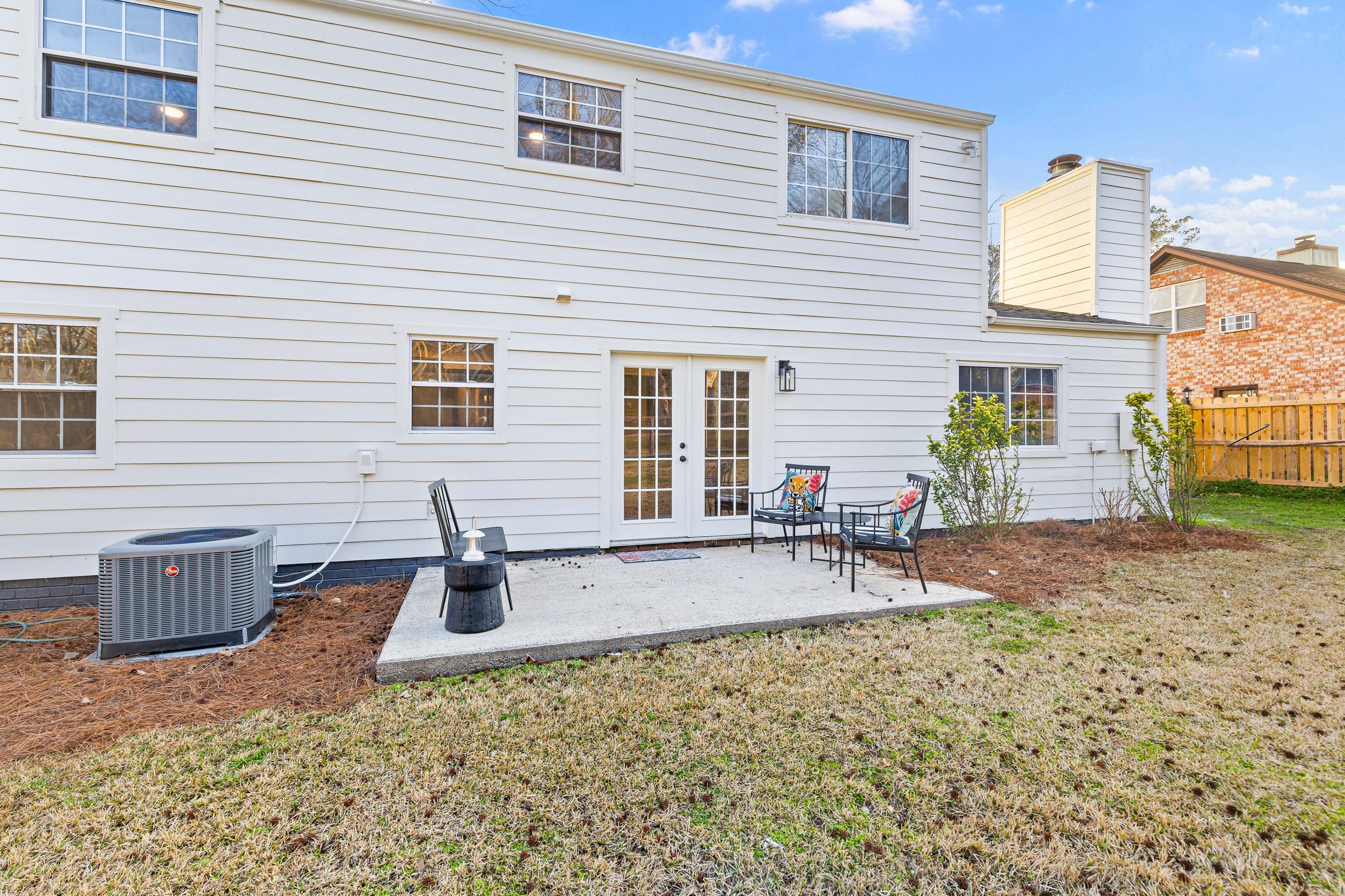 109 Woodthrush Road