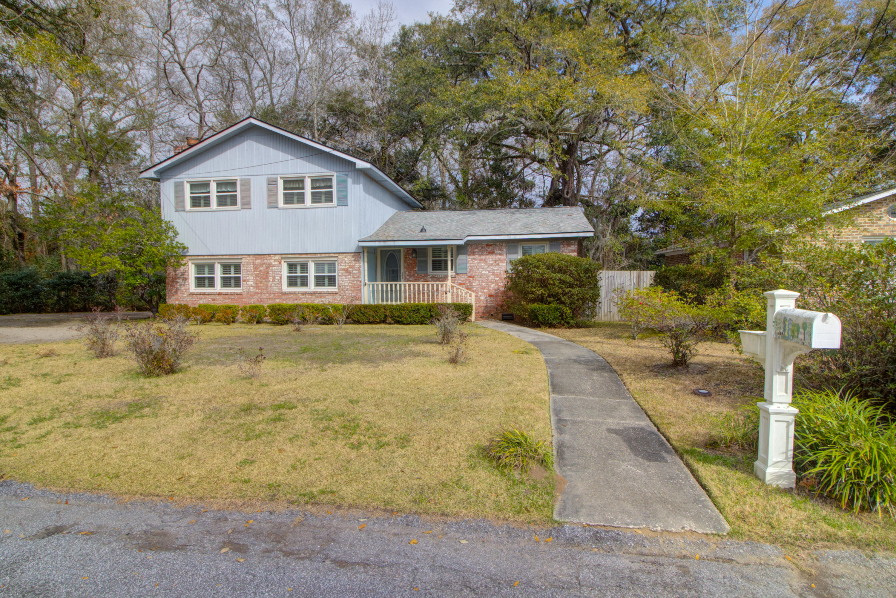 14 Huguenot Avenue