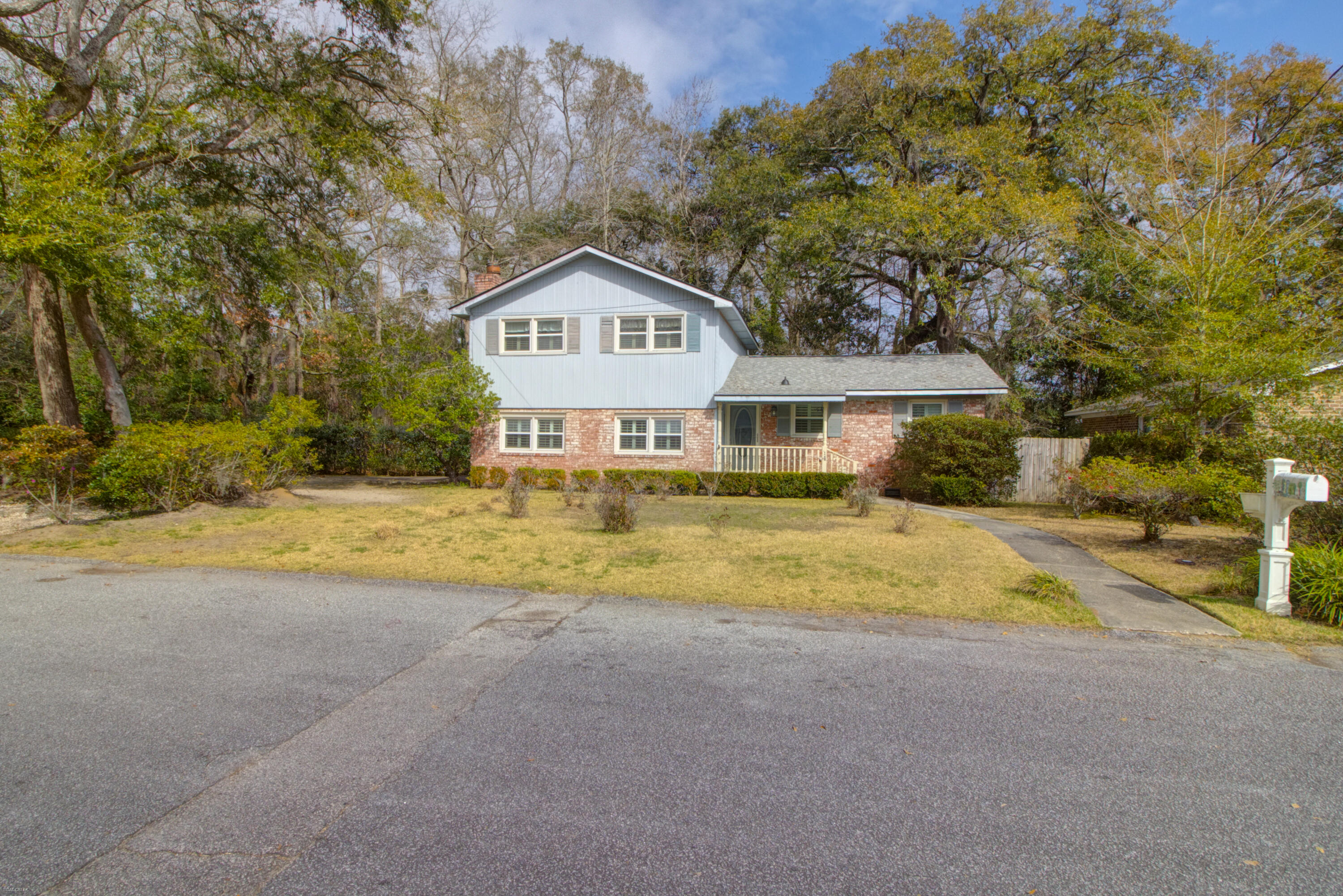 14 Huguenot Avenue