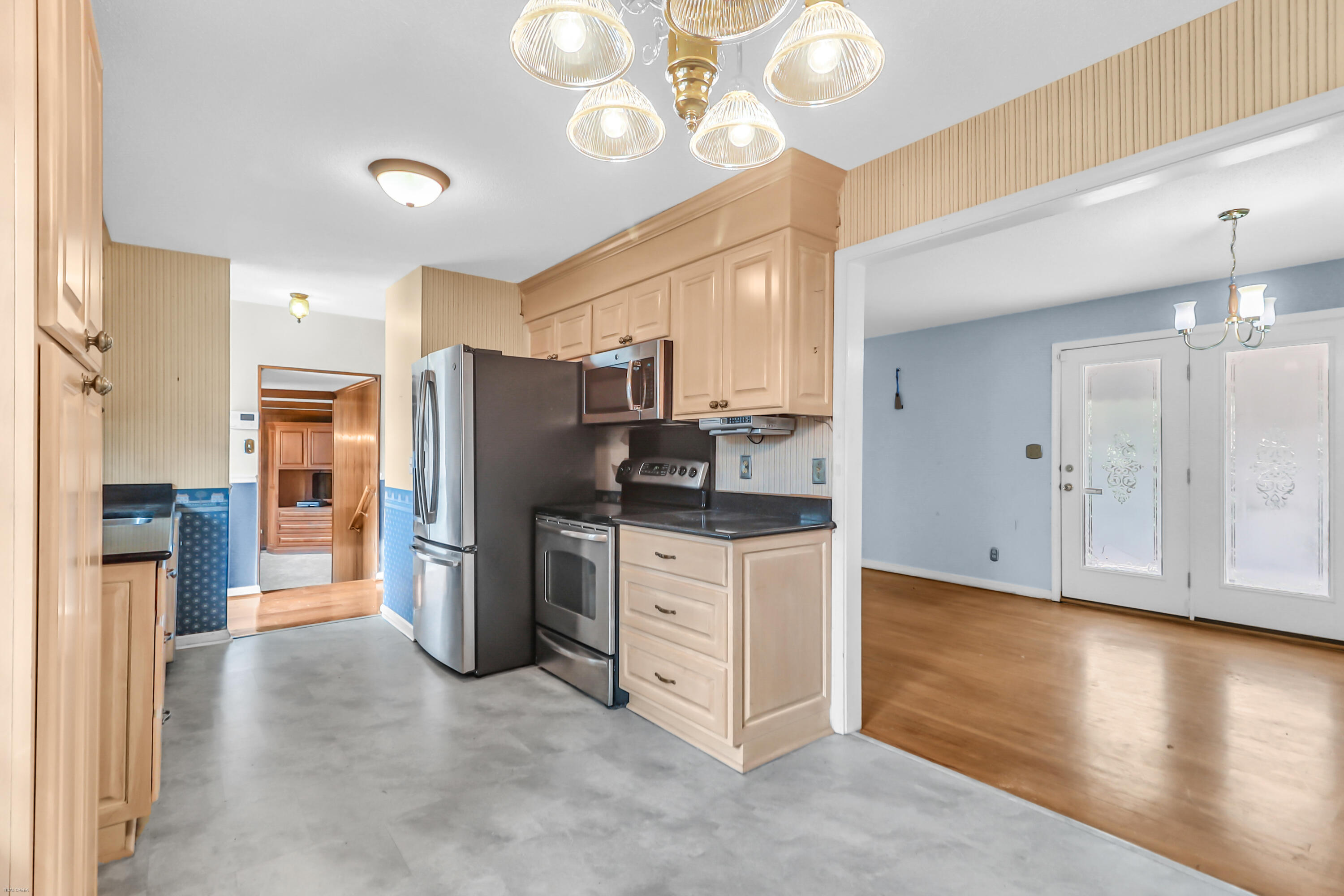 14 Huguenot Avenue