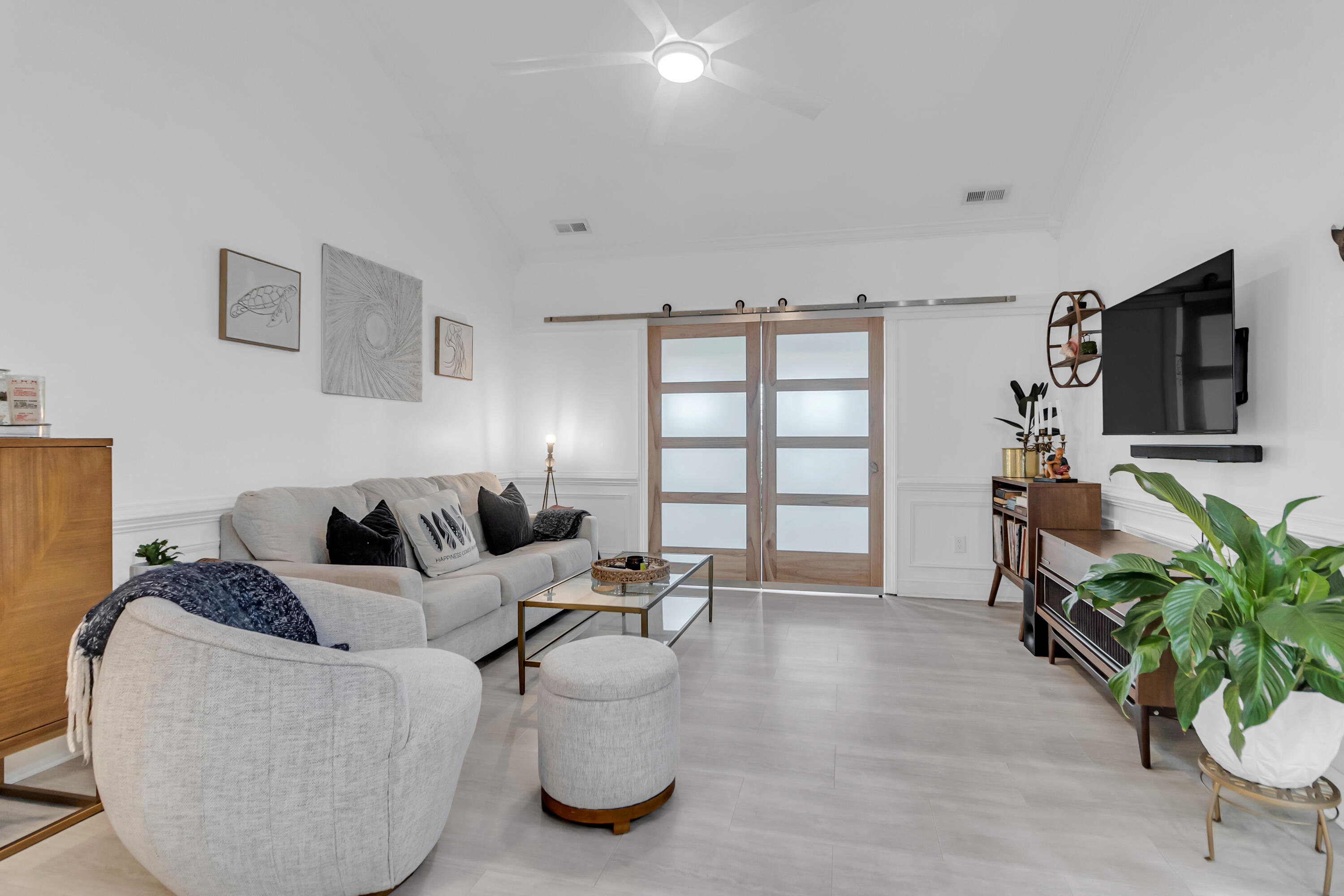 1984 Folly Road Apt B308