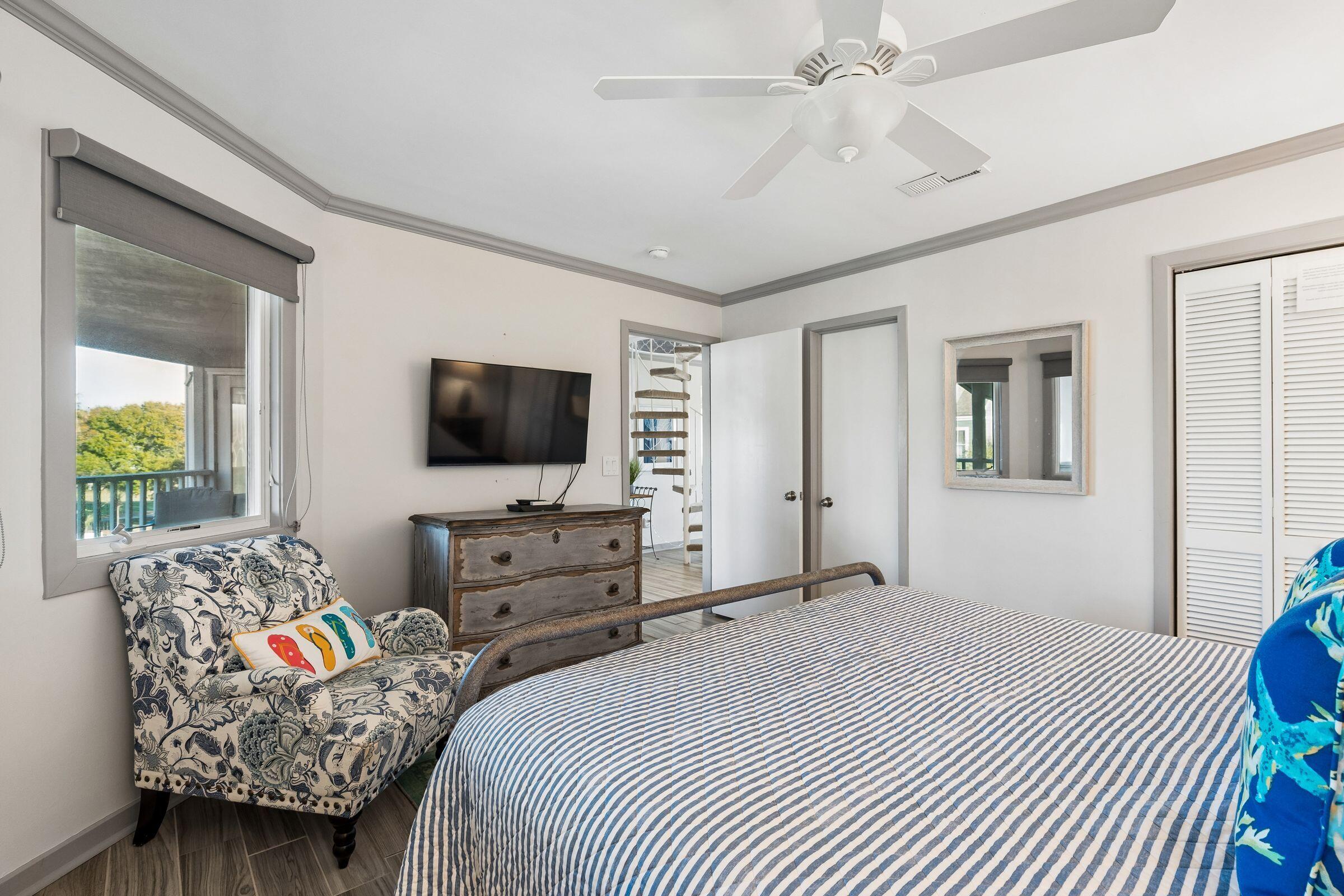 8500 Palmetto Drive # 304 Unit: I 304