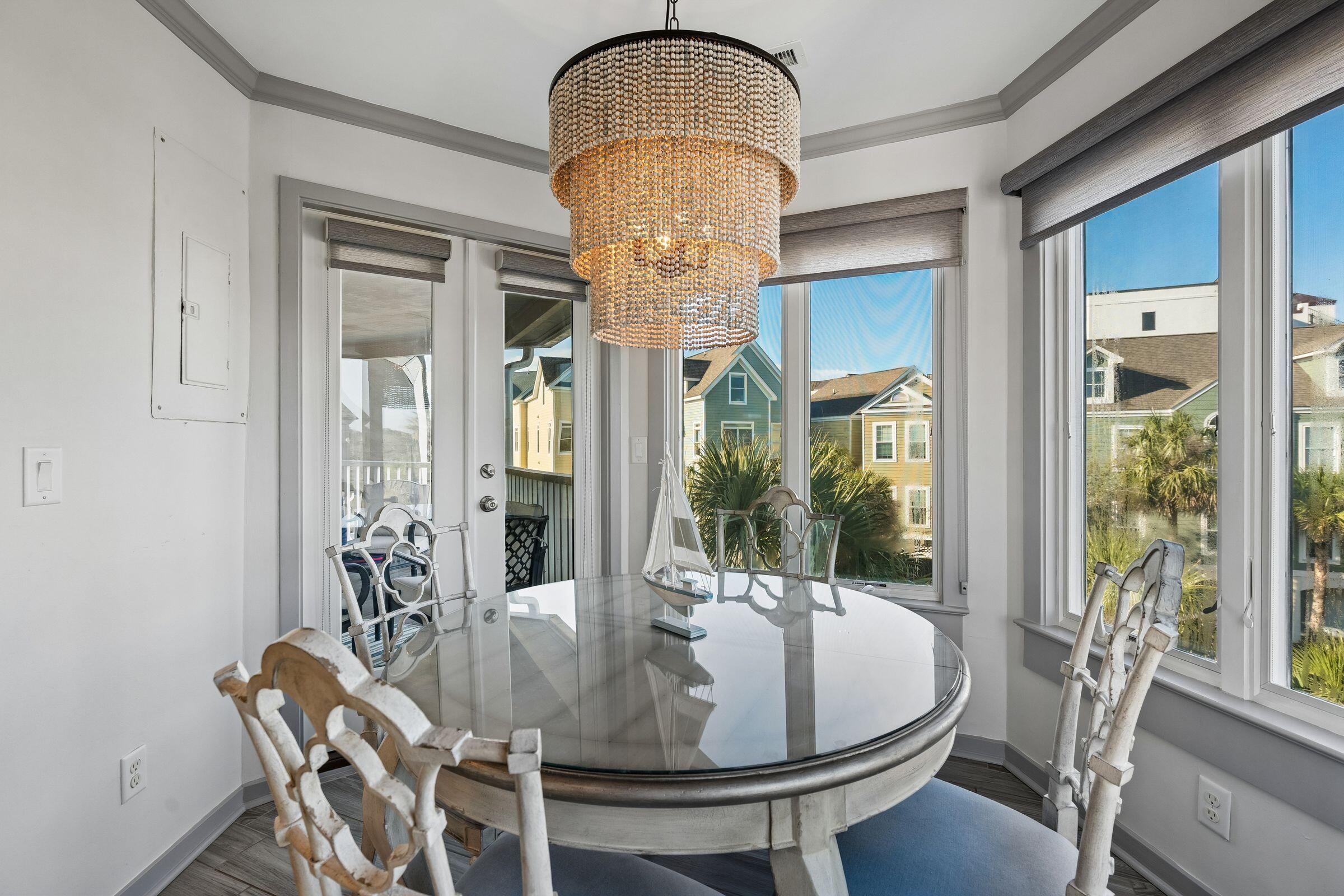 8500 Palmetto Drive # 304 Unit: I 304