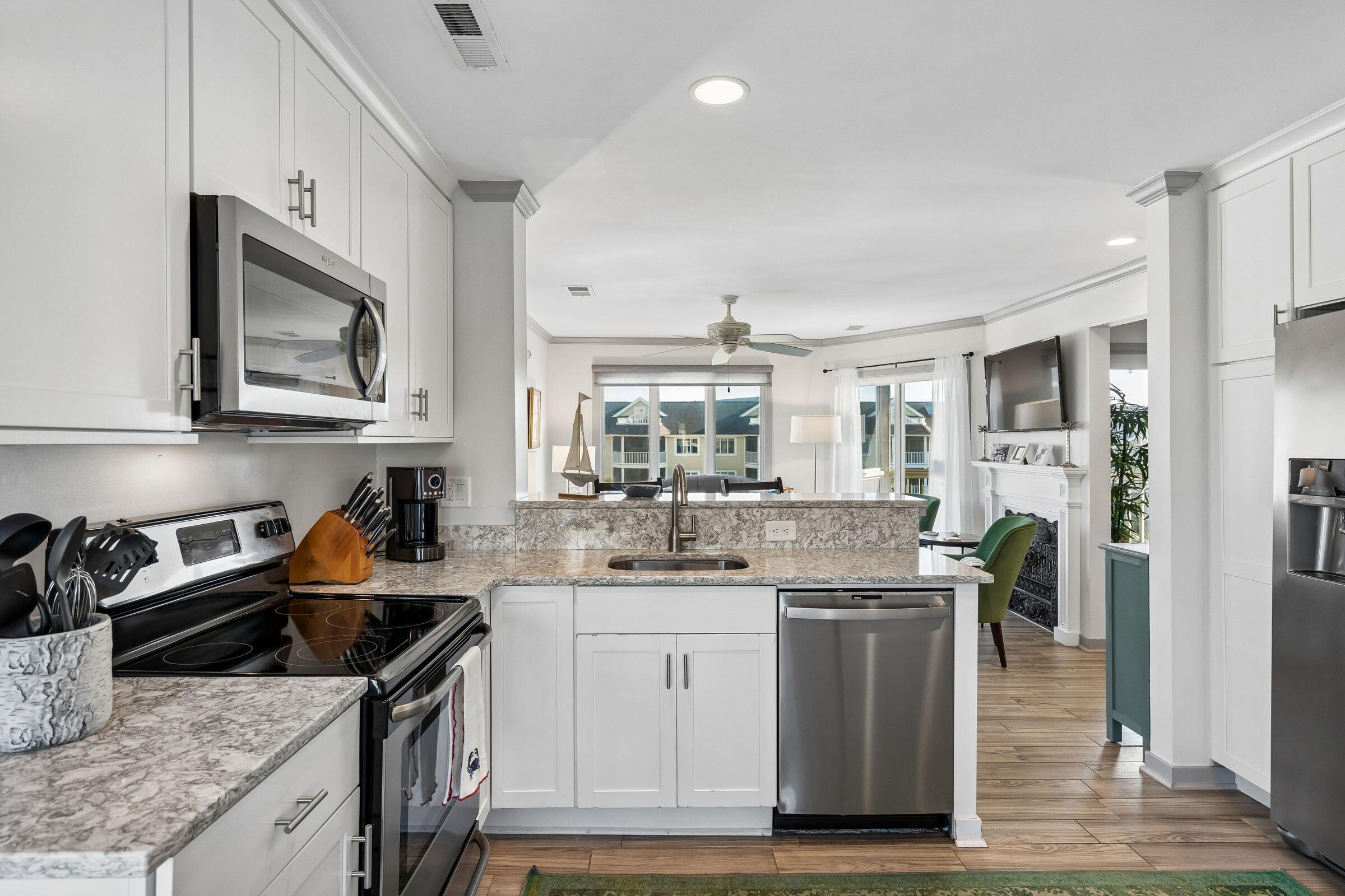 8500 Palmetto Drive # 304 Unit: I 304