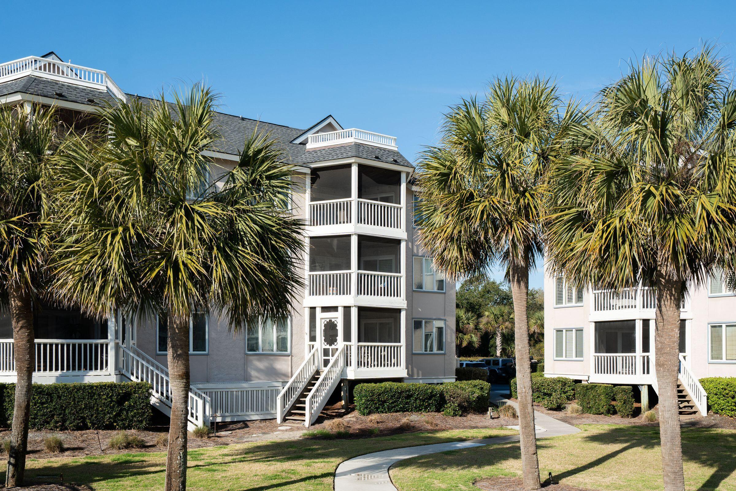 8500 Palmetto Drive # 304 Unit: I 304