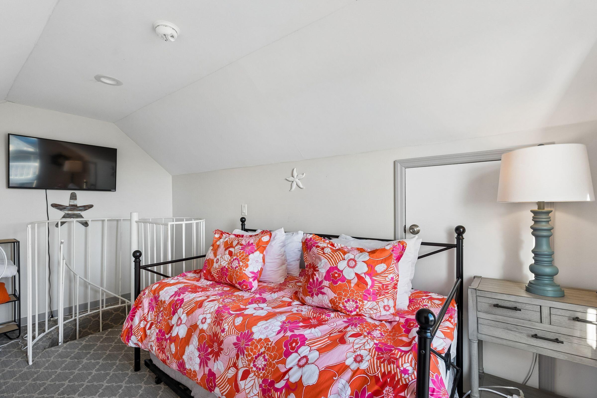 8500 Palmetto Drive # 304 Unit: I 304