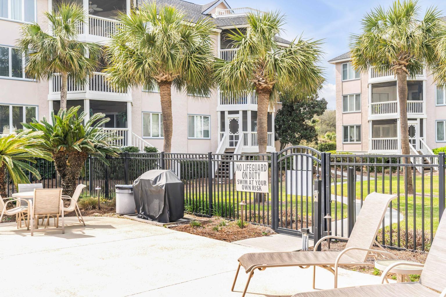 8500 Palmetto Drive # 304 Unit: I 304