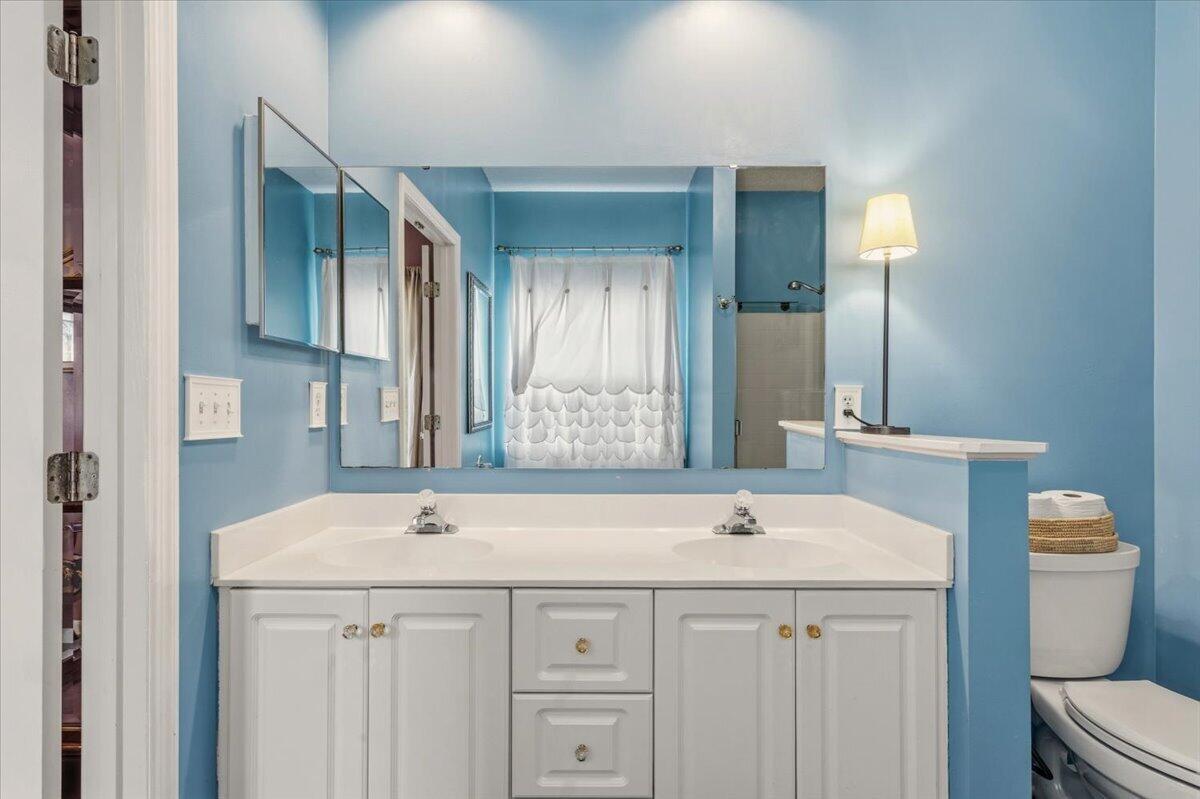 1732 Crystal Lake Drive