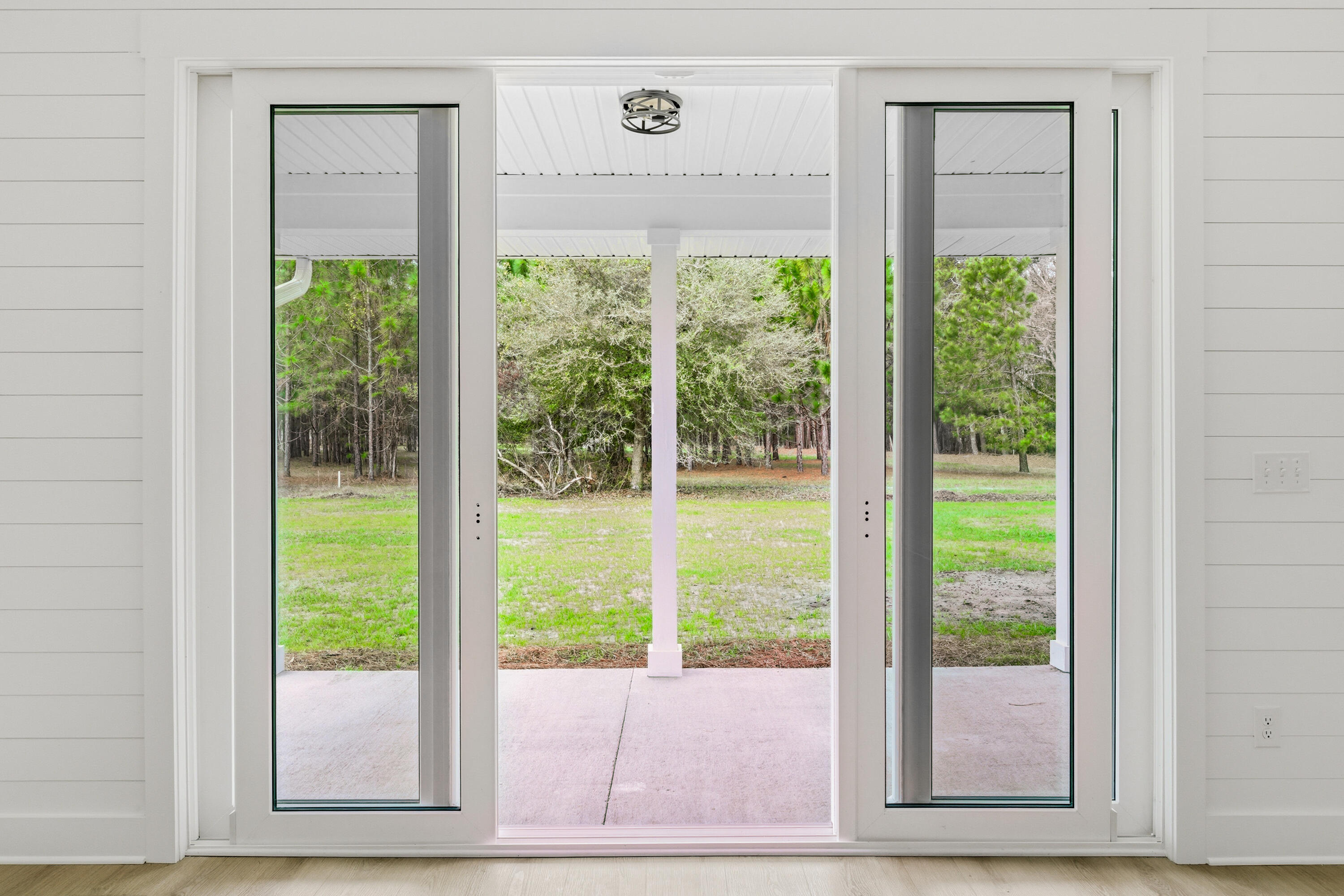 2000 Bahama Drive