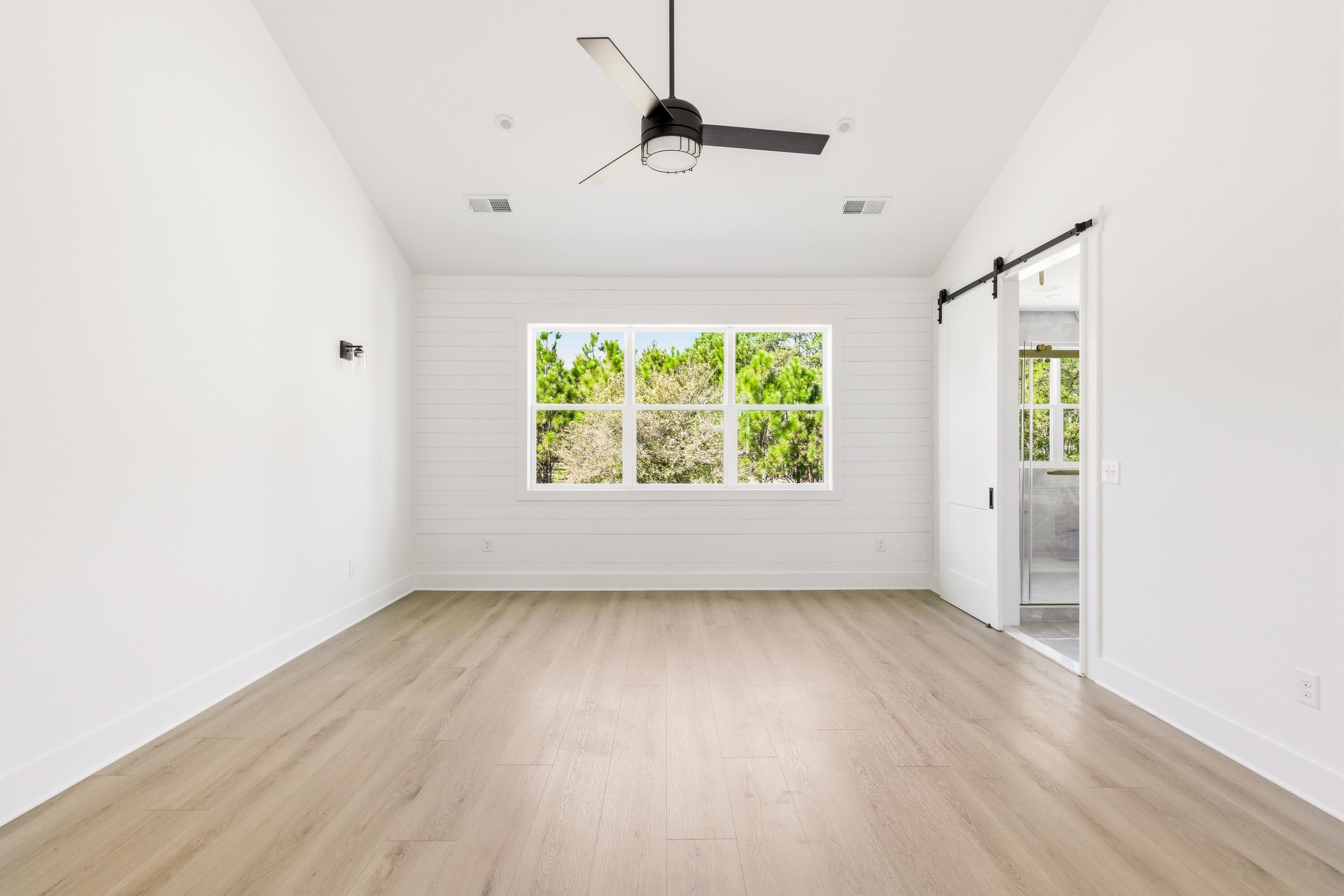 2000 Bahama Drive