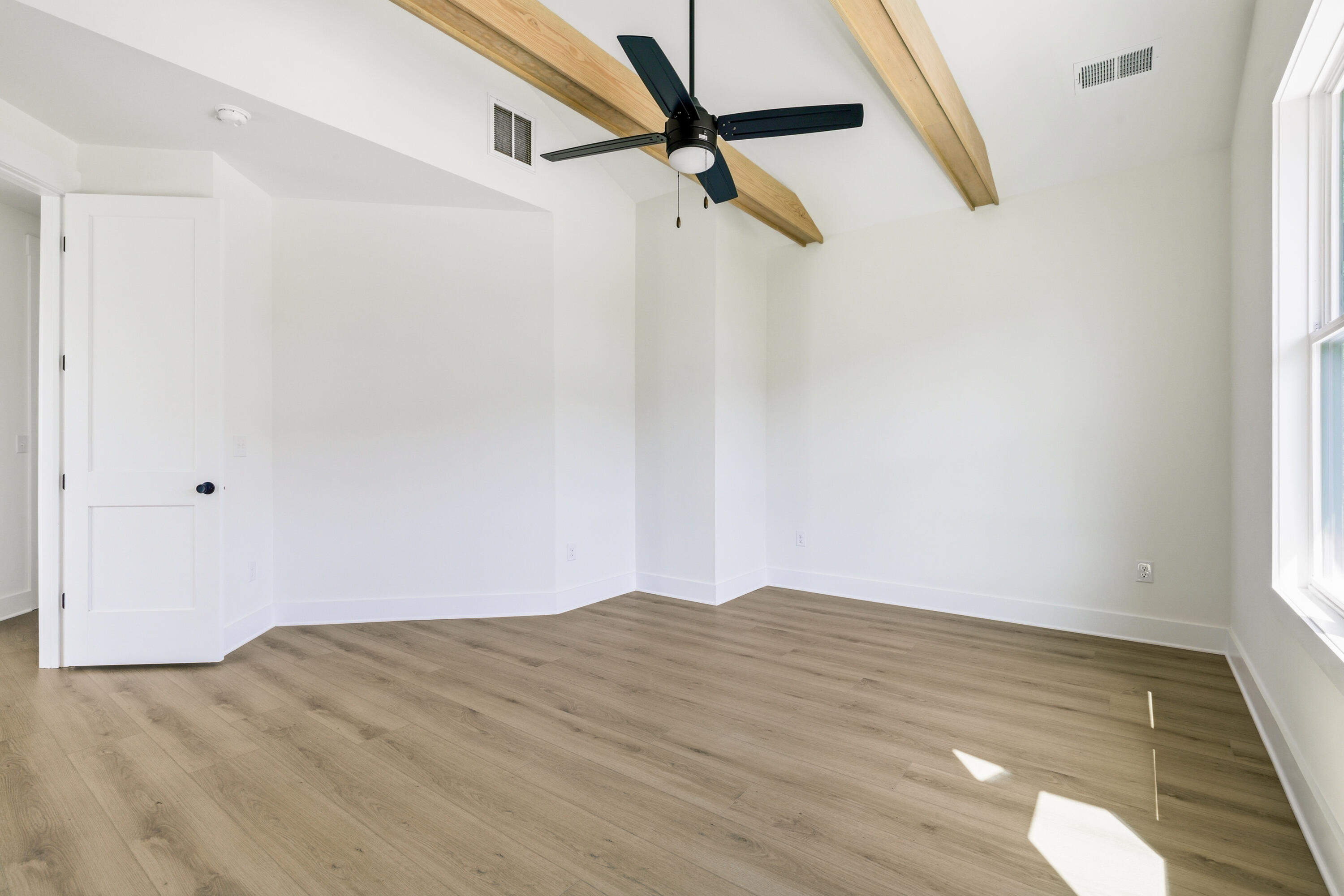 2000 Bahama Drive