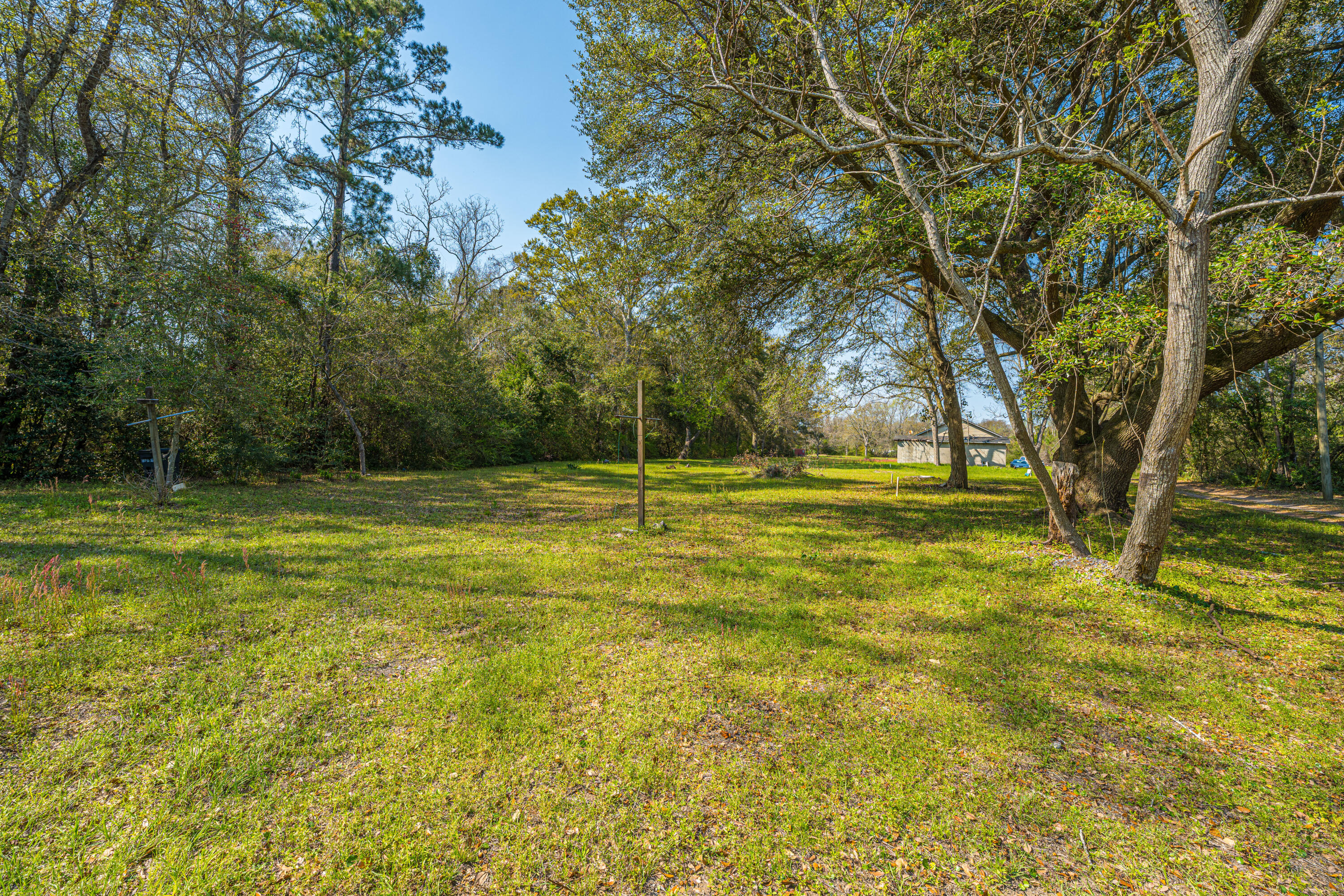 1120 Fort Johnson Road # A