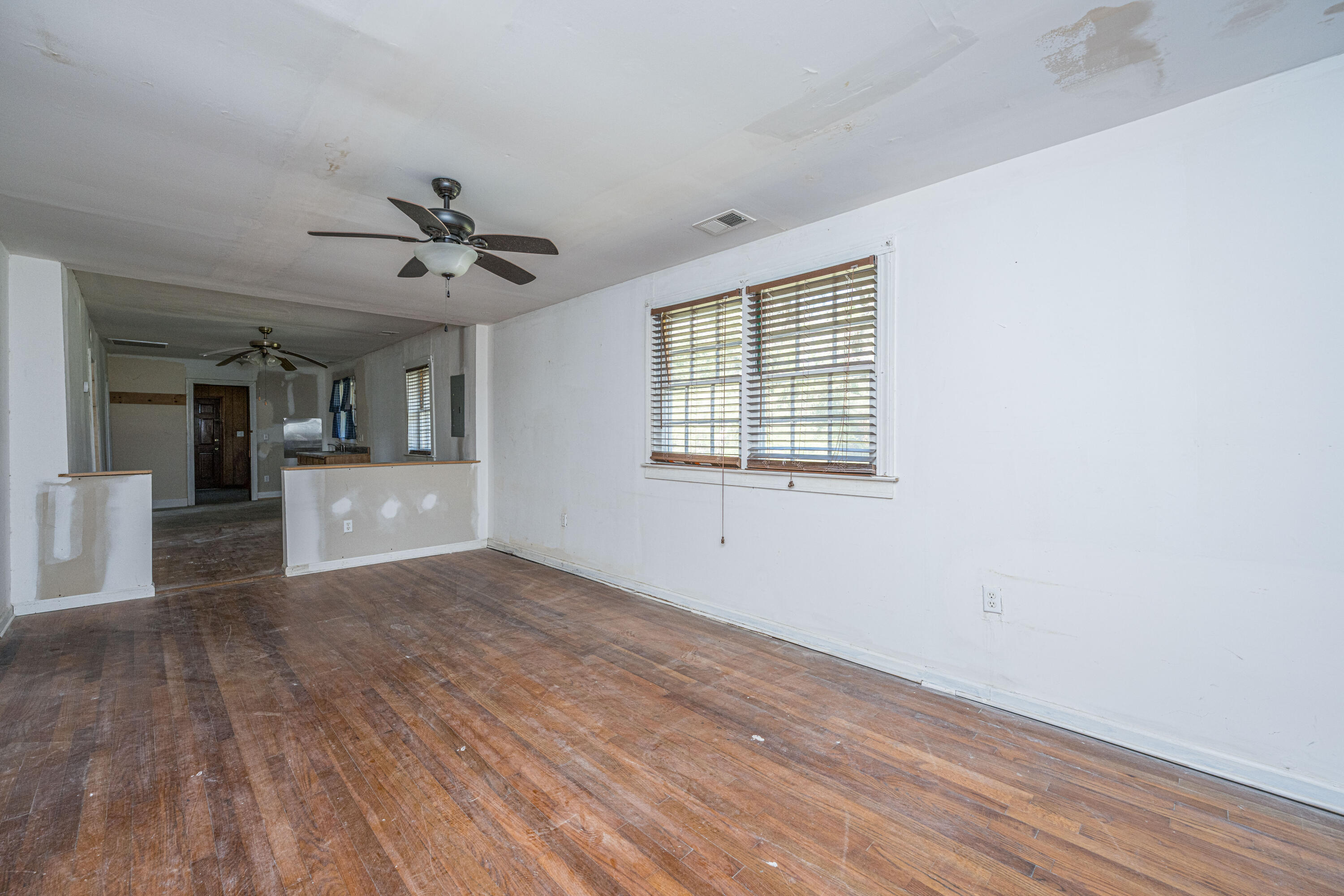 1120 Fort Johnson Road # A