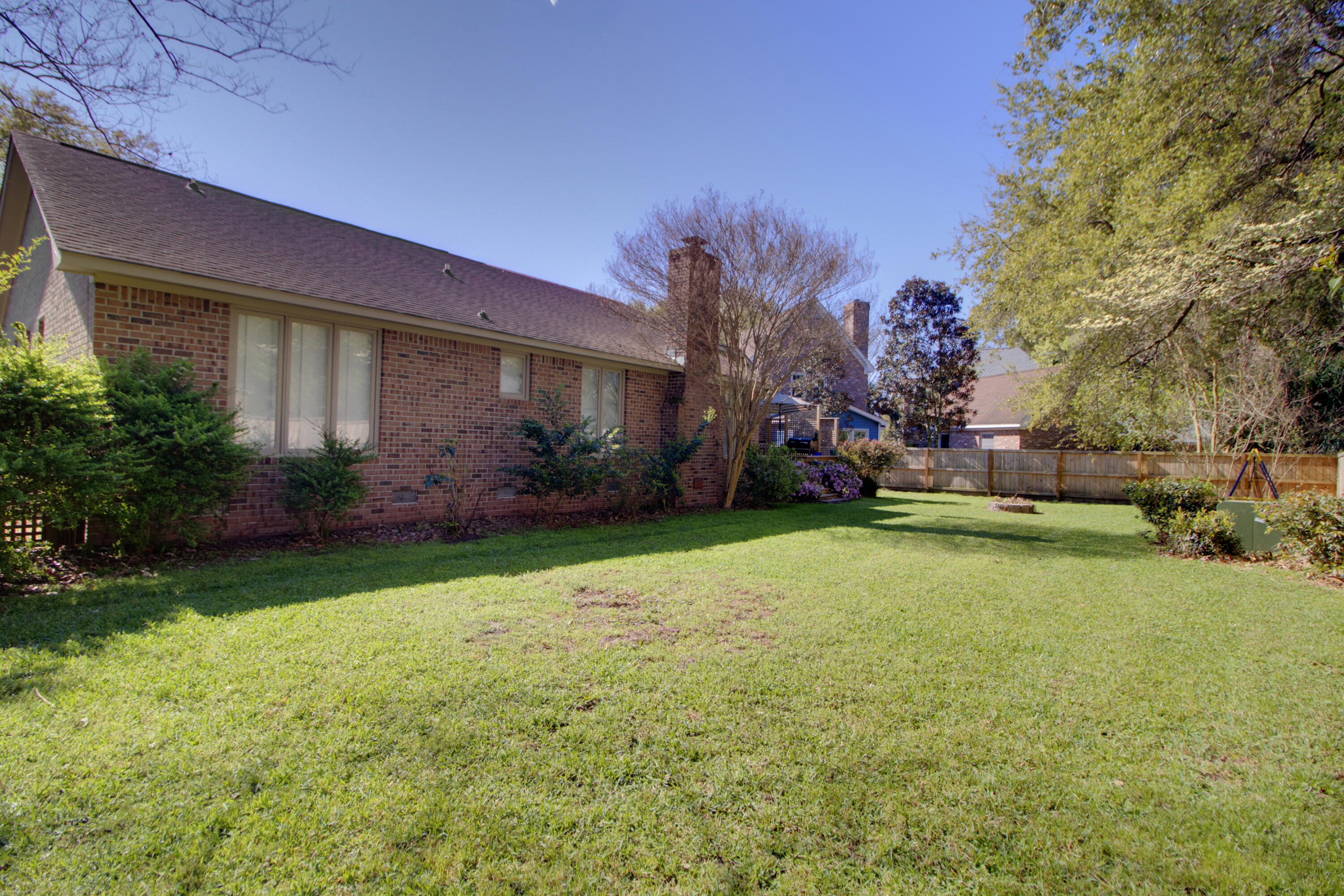 18 Lavington Road