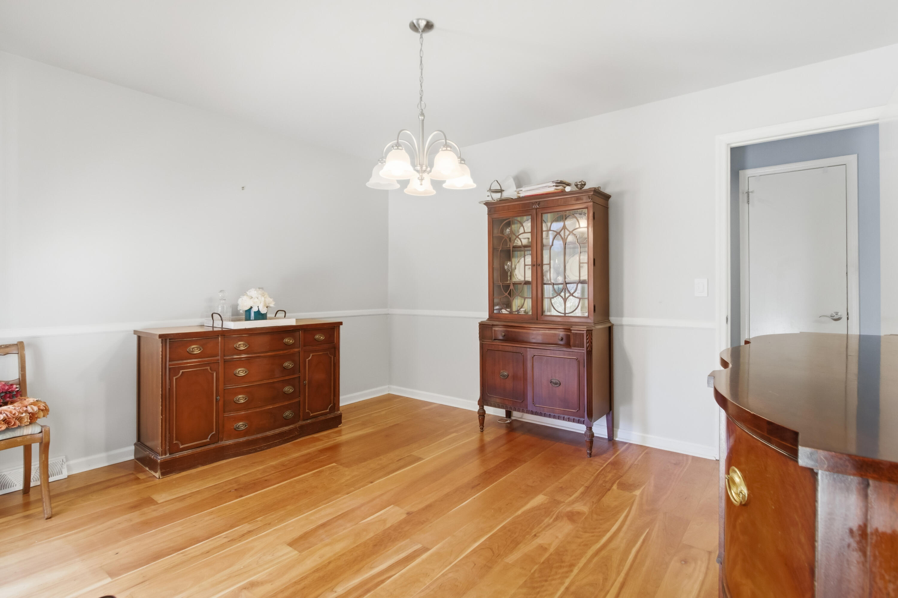 18 Lavington Road